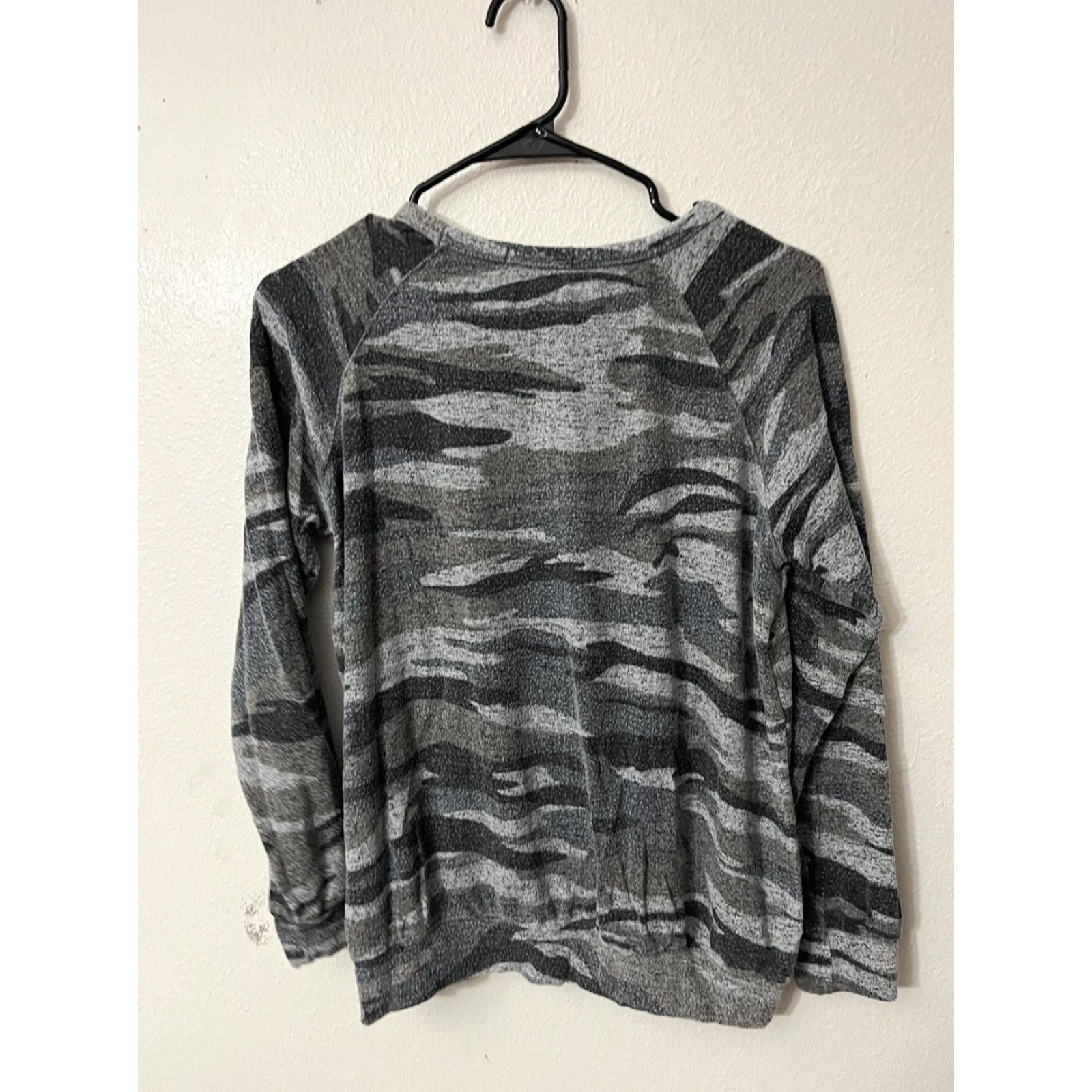 Buffalo David Bitton Buffalo David Bitton Shirt Women Camo Gray Long Sleeve Crew Neck Pullove Small Size S / US 4 / IT 40 - 2 Thumbnail