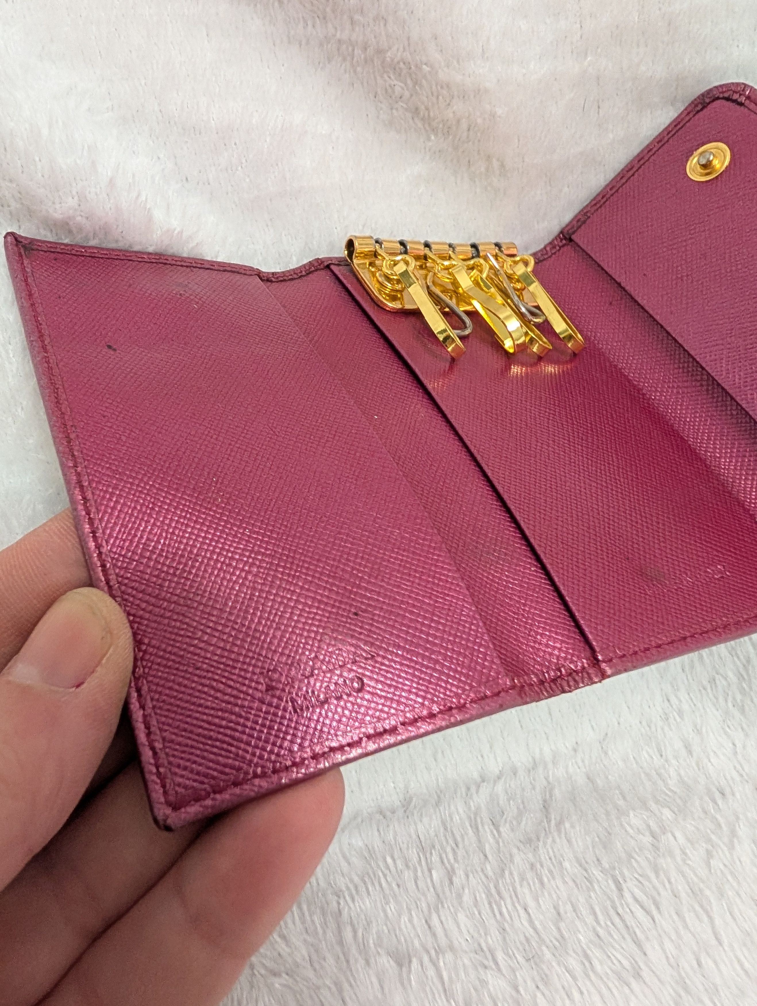 Prada Authentic Prada Metallic Key Wallet Size ONE SIZE - 9 Thumbnail