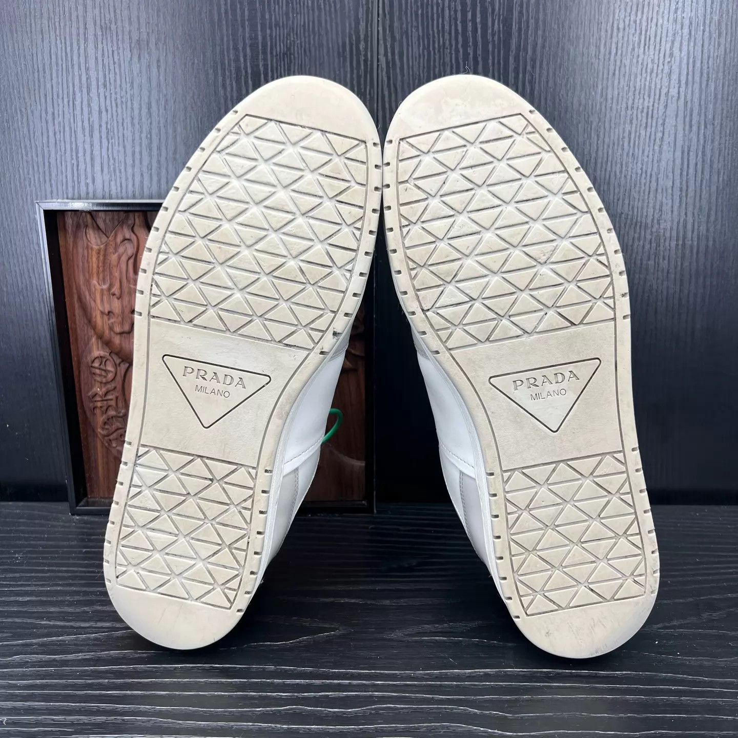 Prada PRADA Downtown Gray/White 7.5/41.5 NM Box Size US 8.5 / EU 41-42 - 6 Thumbnail