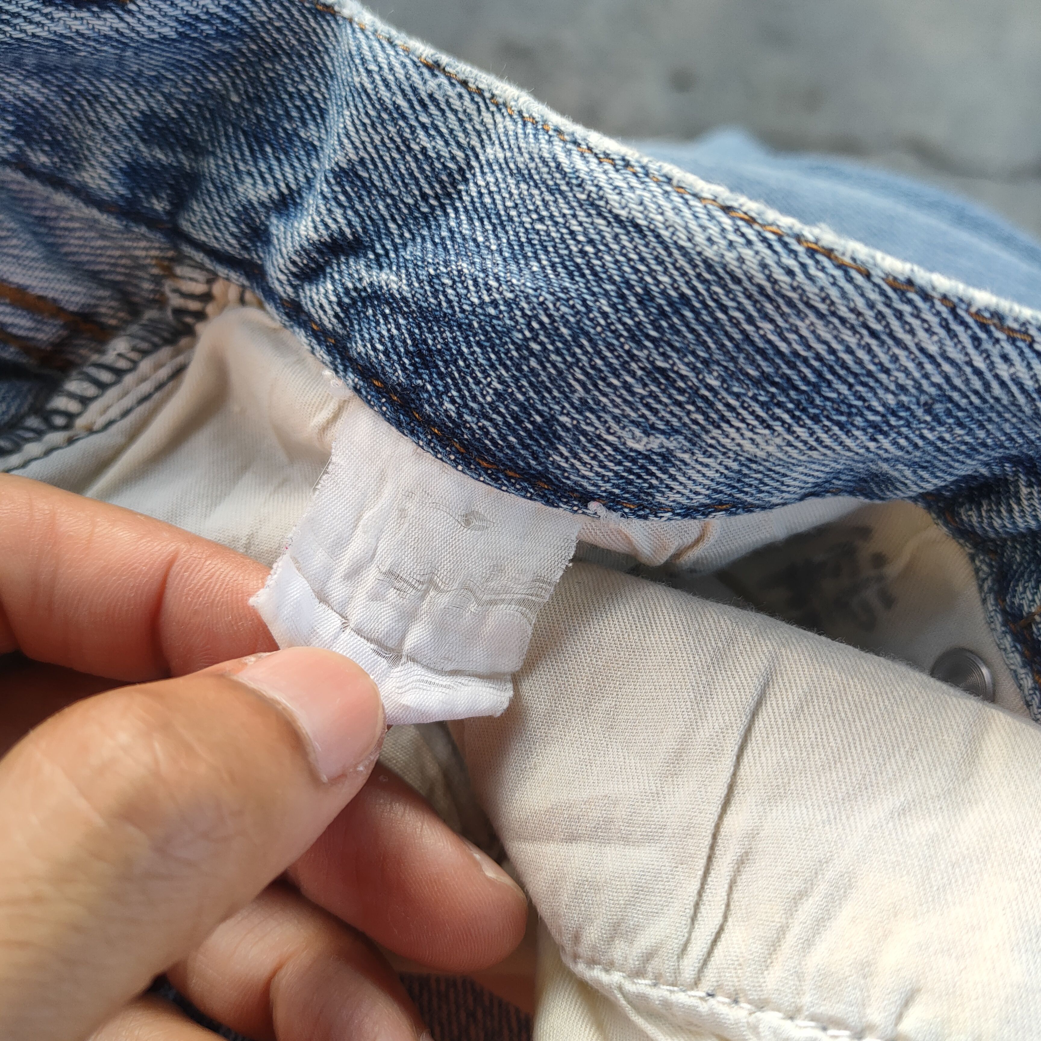 Japanese Brand × Jean × Vintage W35 VINTAGE JAPANESE DISTRESSED FADED JEANS PANTS Size US 35 - 11 Thumbnail