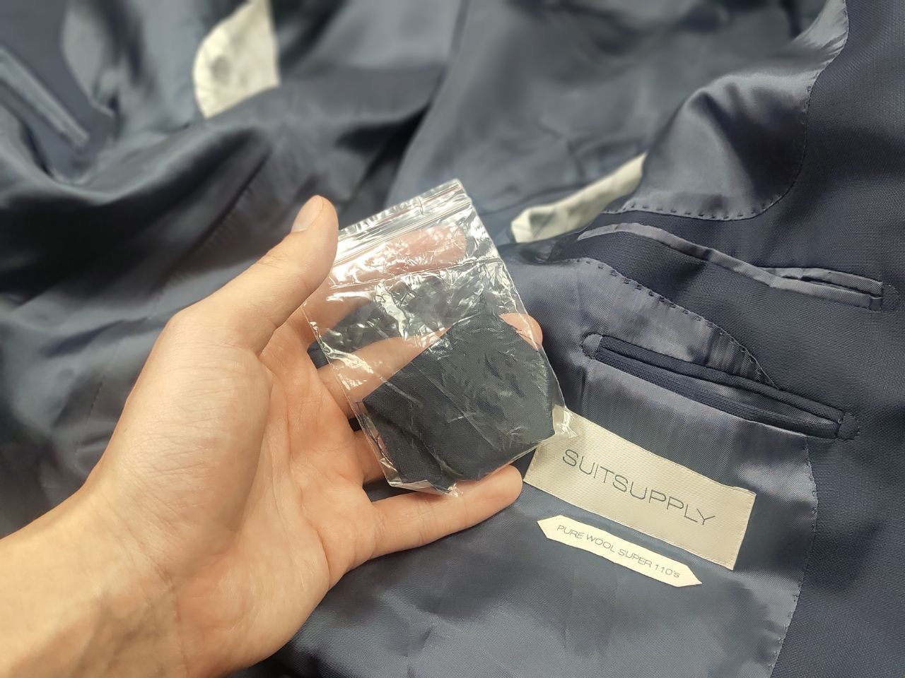 Suitsupply Suitsupply Design Lazio Pure wool Navy button Blazer Jacket Size US L / EU 52-54 / 3 - 15 Thumbnail