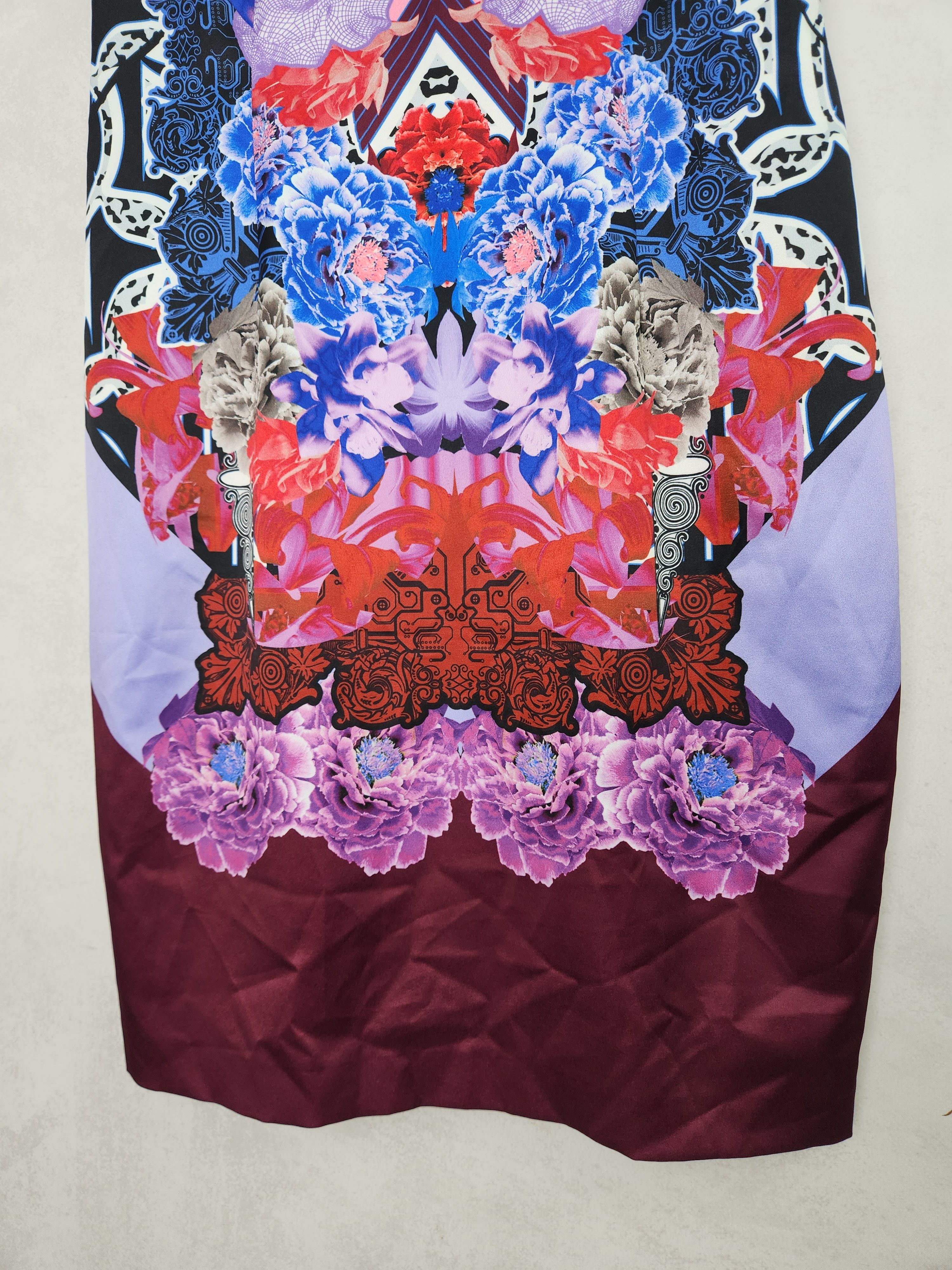 Versace Versace jeans colorfull floral A-line dress Size M / US 6-8 / IT 42-44 - 3 Thumbnail