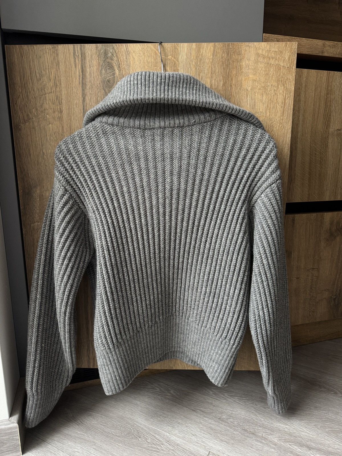 ✩ Ami ✩2 AMI Paris Brand ADC Cardigan for Men and Women in Lilac