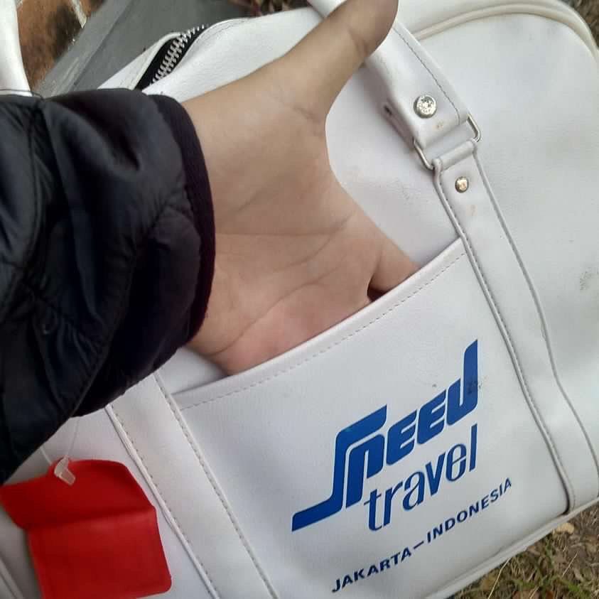 Vintage Vintage 70s Handy Travel Bag white leather 100 % Leather m Size ONE SIZE - 6 Thumbnail