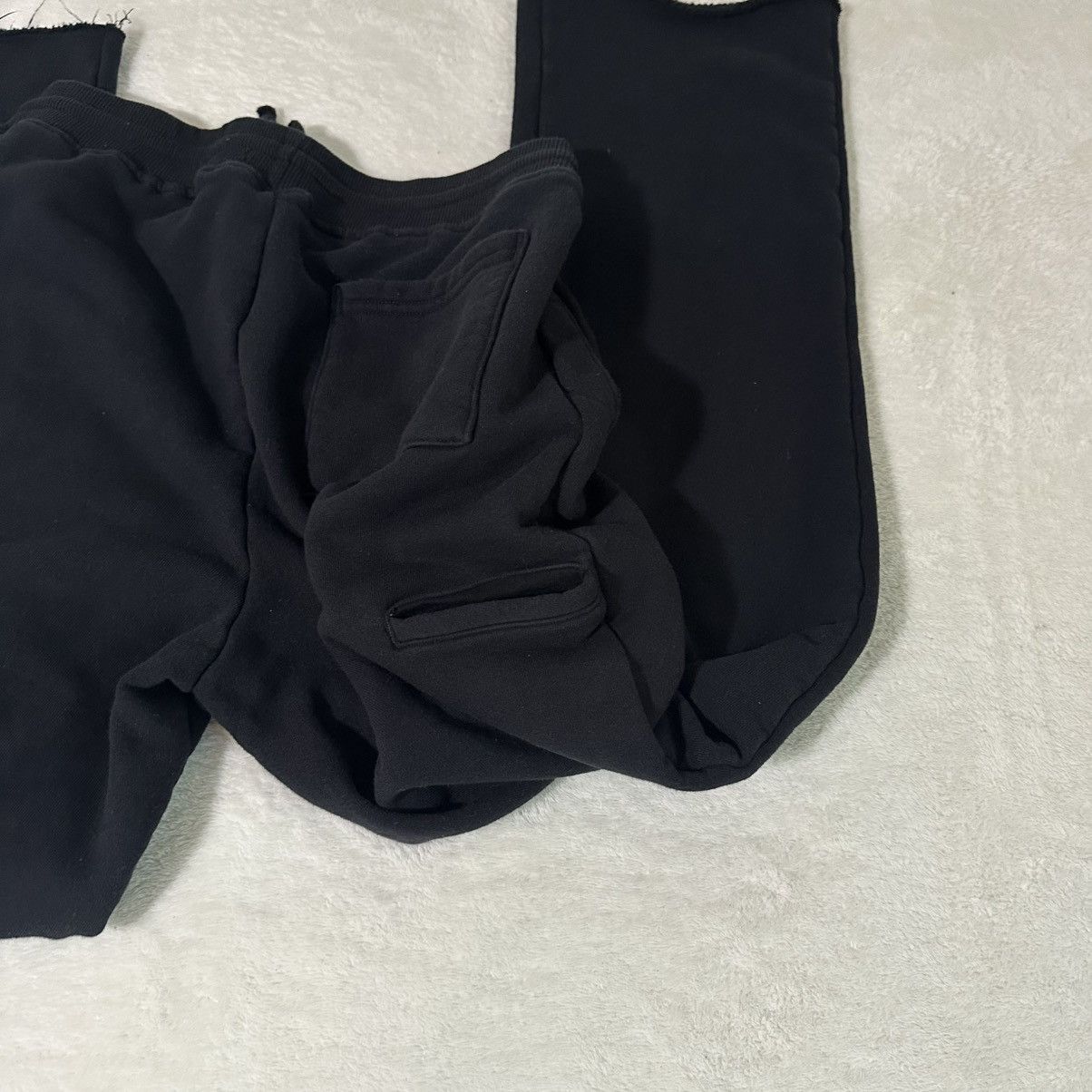 Other DISCONT’D Black Sweatpants Size US 30 / EU 46 - 4 Thumbnail