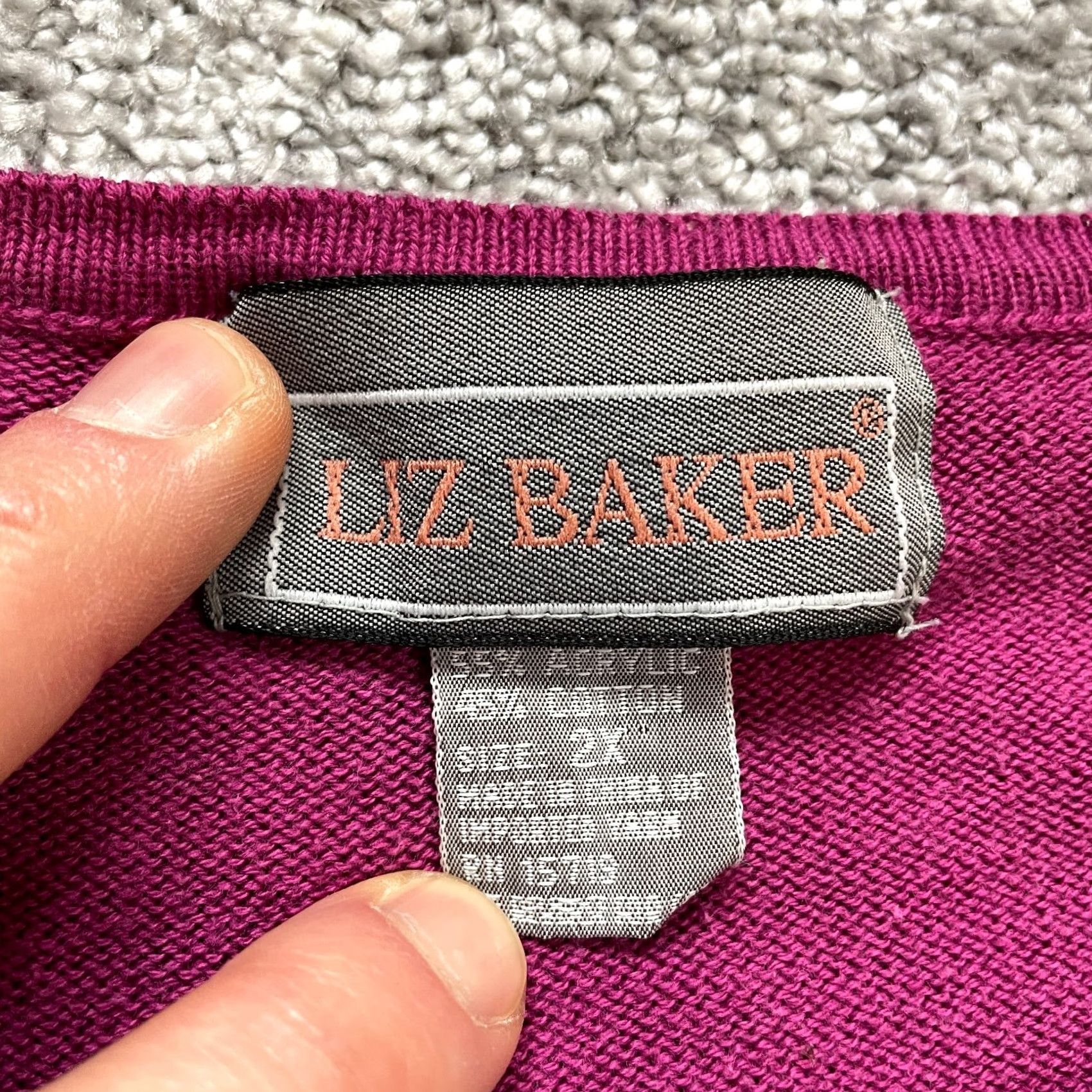 Vintage VINTAGE Liz Baker Sweater Womens 2X Purple Short Sleeve Pullover Crew Neck Knit Beaded Button Casual Womens Sweater Size XXL / US 16-18 / IT 52-54 - 4 Thumbnail