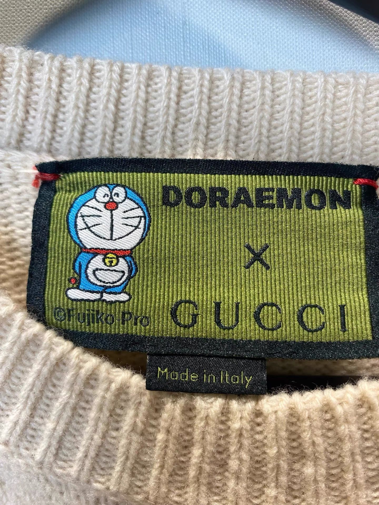 Gucci Gucci x Doraemon White Crew Neck Knit Sweater K36 Size US XS / EU 42 / 0 - 3 Thumbnail