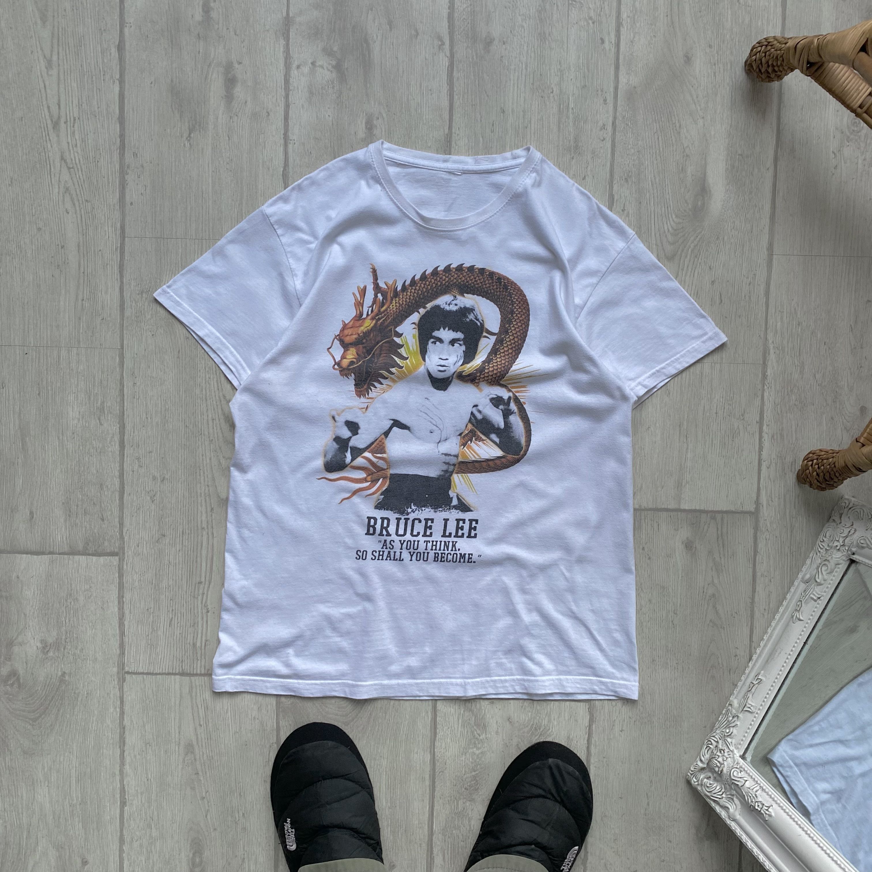 Japanese Brand 🐉 Bruce Lee Vintage Retro 90's “The Dragon” Tee Size US S / EU 44-46 / 1 - 1 Thumbnail