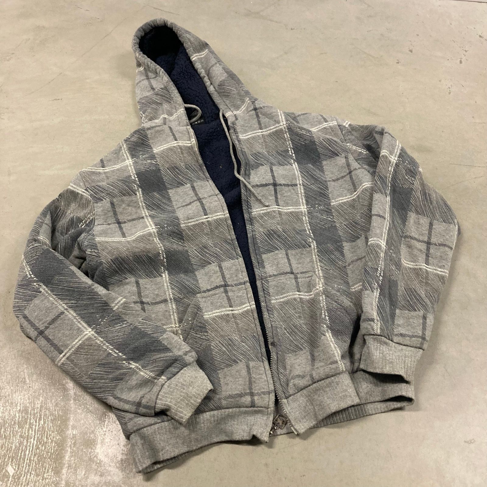 Vintage vintage Y2K flannel skate hoodie Size US L / EU 52-54 / 3 - 1 Thumbnail