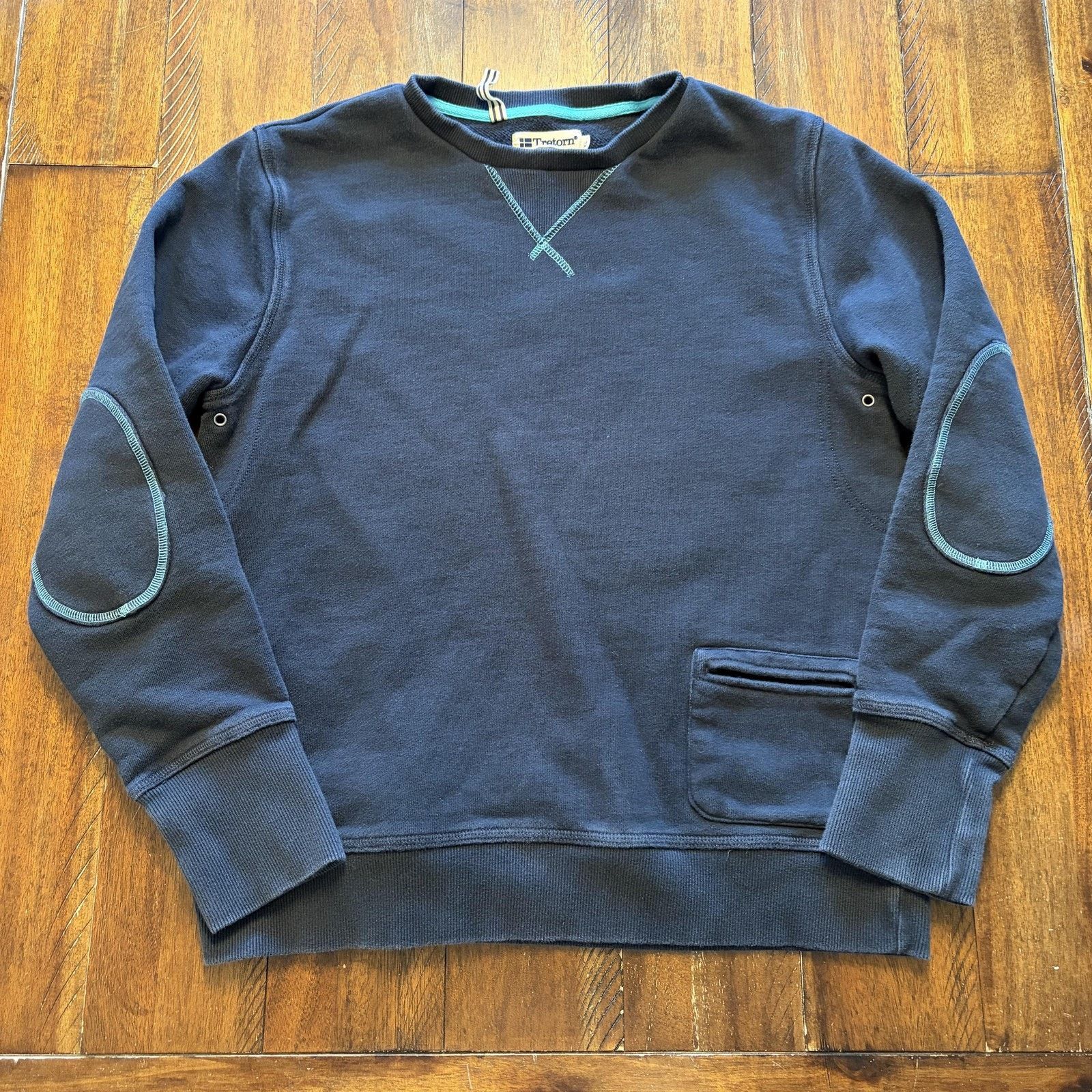 Tretorn Tretorn Sweatshirt XL Blue Crewneck Pocket Elbow Patches Size US XL / EU 56 / 4 - 2 Thumbnail