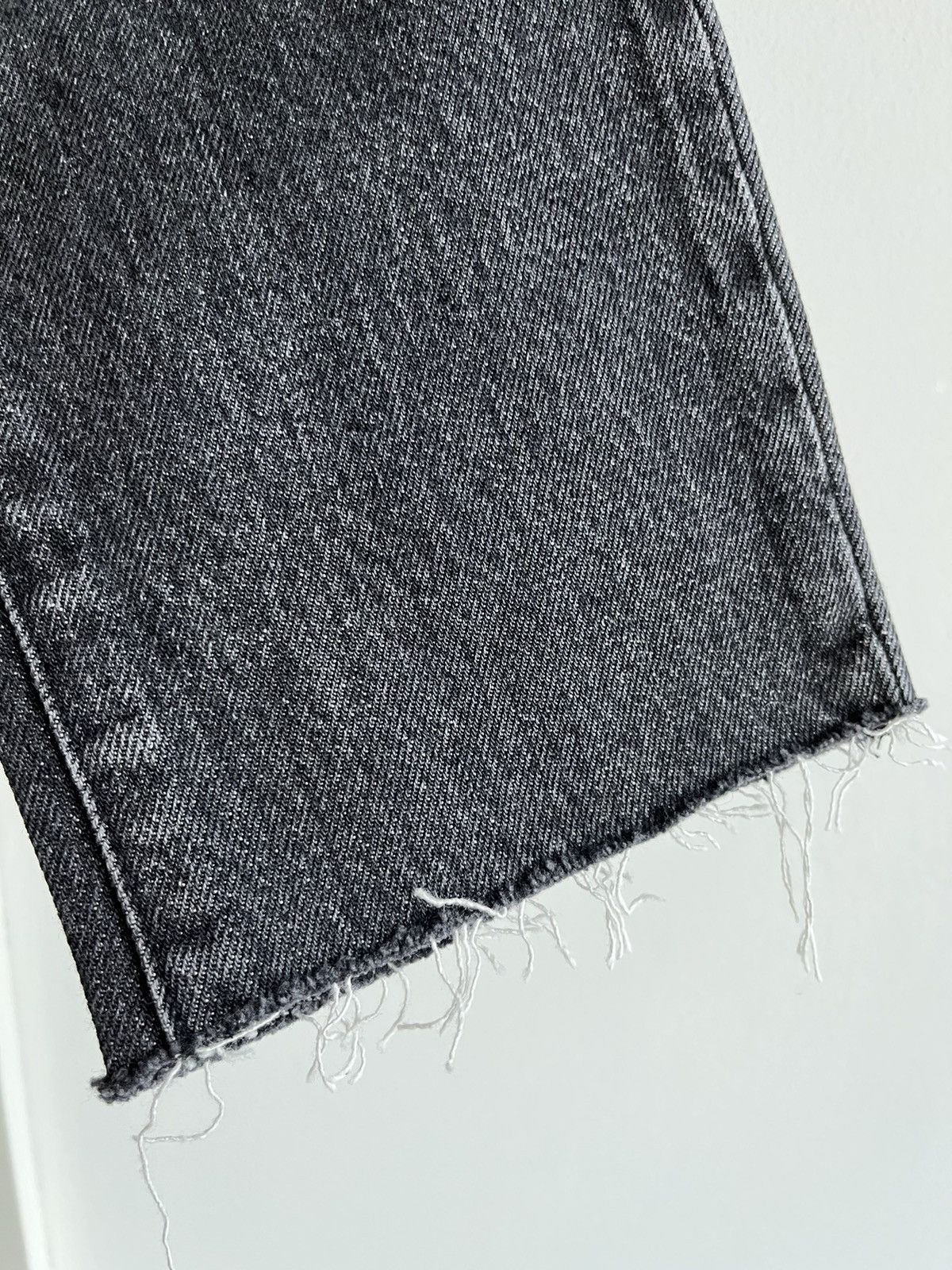 Saint Laurent Paris Saint Laurent Super Runway Skinny D02 Denim Jeans Size US 30 / EU 46 - 17 Thumbnail