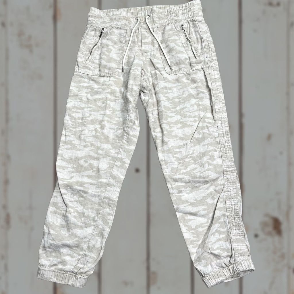 Athleta Athleta Cabo Tide Linen Joggers Pants Women’s 4 Beige Drawstring Lightweight 27” Inseam Casual, Athleisure, Beach Womens Size 28" / US 6 / IT 42 - 1 Thumbnail