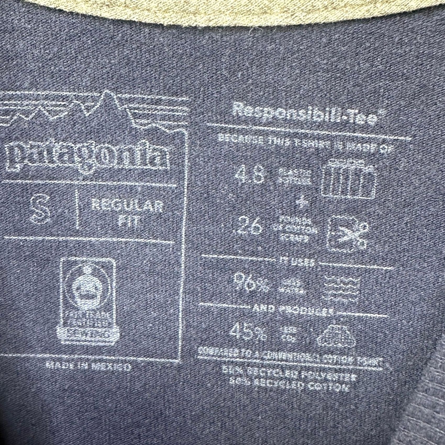 Patagonia Patagonia Mens Small T-Shirt Short Sleeve Navy Blue Regular Fit Responsibili-Tee Size US S / EU 44-46 / 1 - 5 Thumbnail