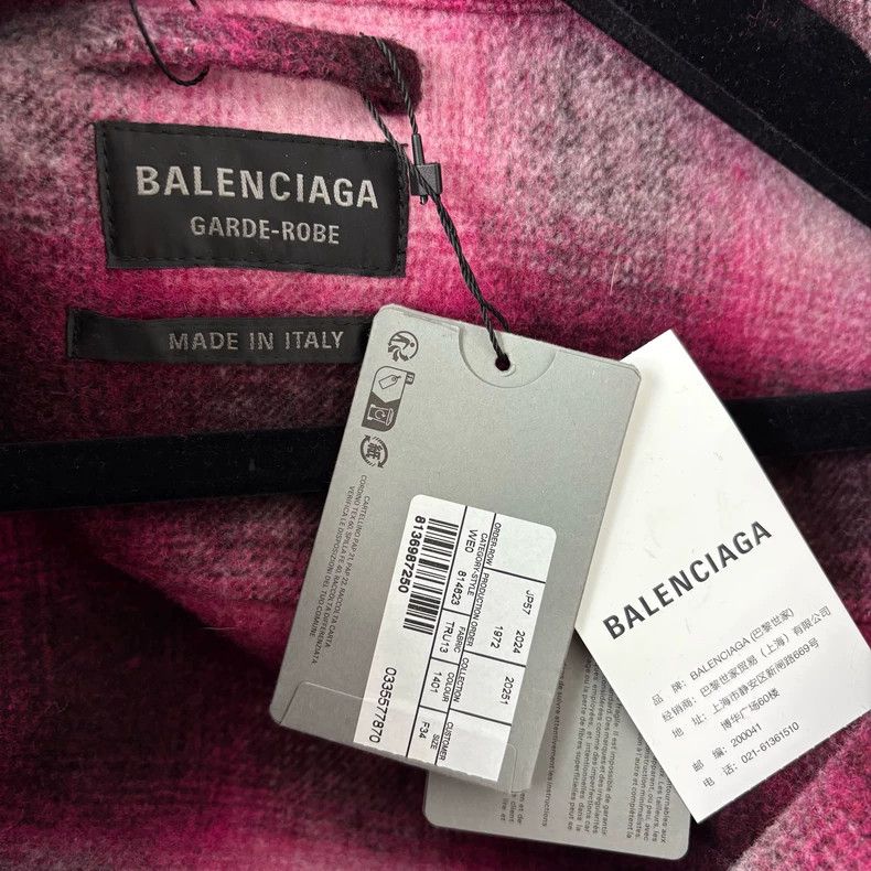 Balenciaga Balenciaga size 34 Wool pink plaid shirt Size XS / US 0-2 / IT 36-38 - 3 Thumbnail
