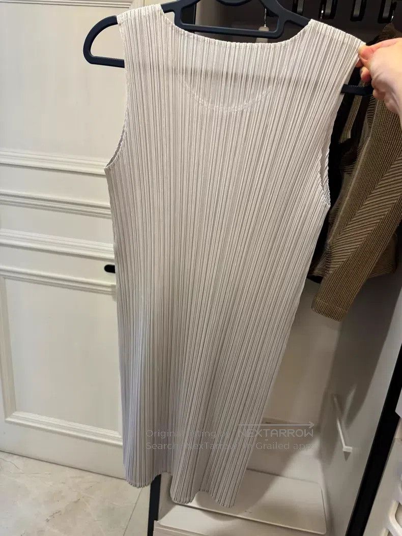Issey Miyake Issey Miyake Sleeveless Top Dress Light Gray Size M / US 6-8 / IT 42-44 - 4 Thumbnail