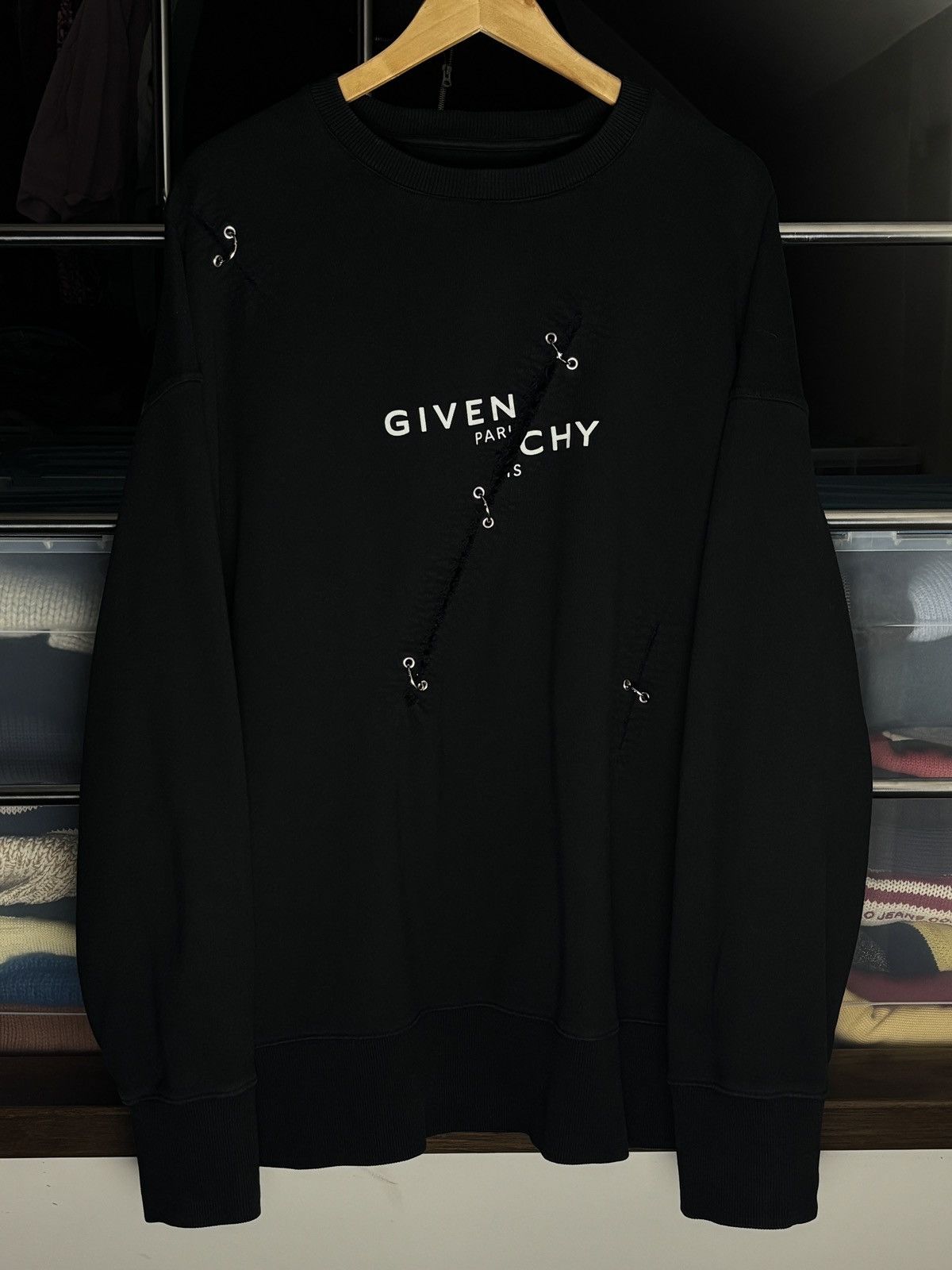 Givenchy Givenchy oversized trompe lo’eil ring boxy rare sweatshirt Size US XXL / EU 58 / 5 - 1 Thumbnail