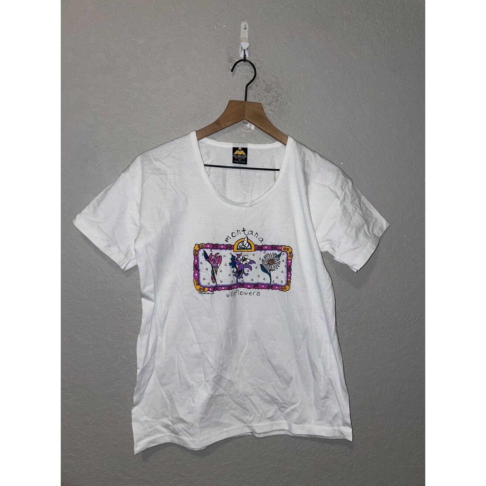 Vintage Vintage Womens Montana Flower Shirt Tee 90s Stained M Size M / US 6-8 / IT 42-44 - 1 Thumbnail