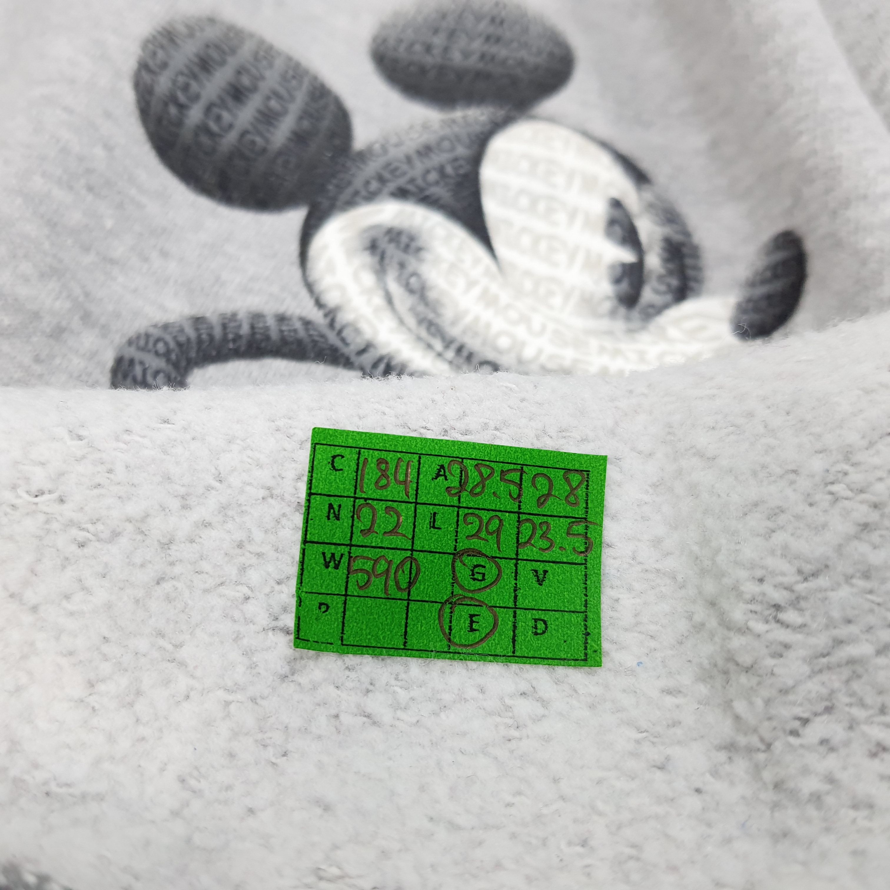 Disney × Mickey Mouse × Vintage Vintage Disney Mickey Mouse Sweatshirts Size US XXL / EU 58 / 5 - 7 Thumbnail