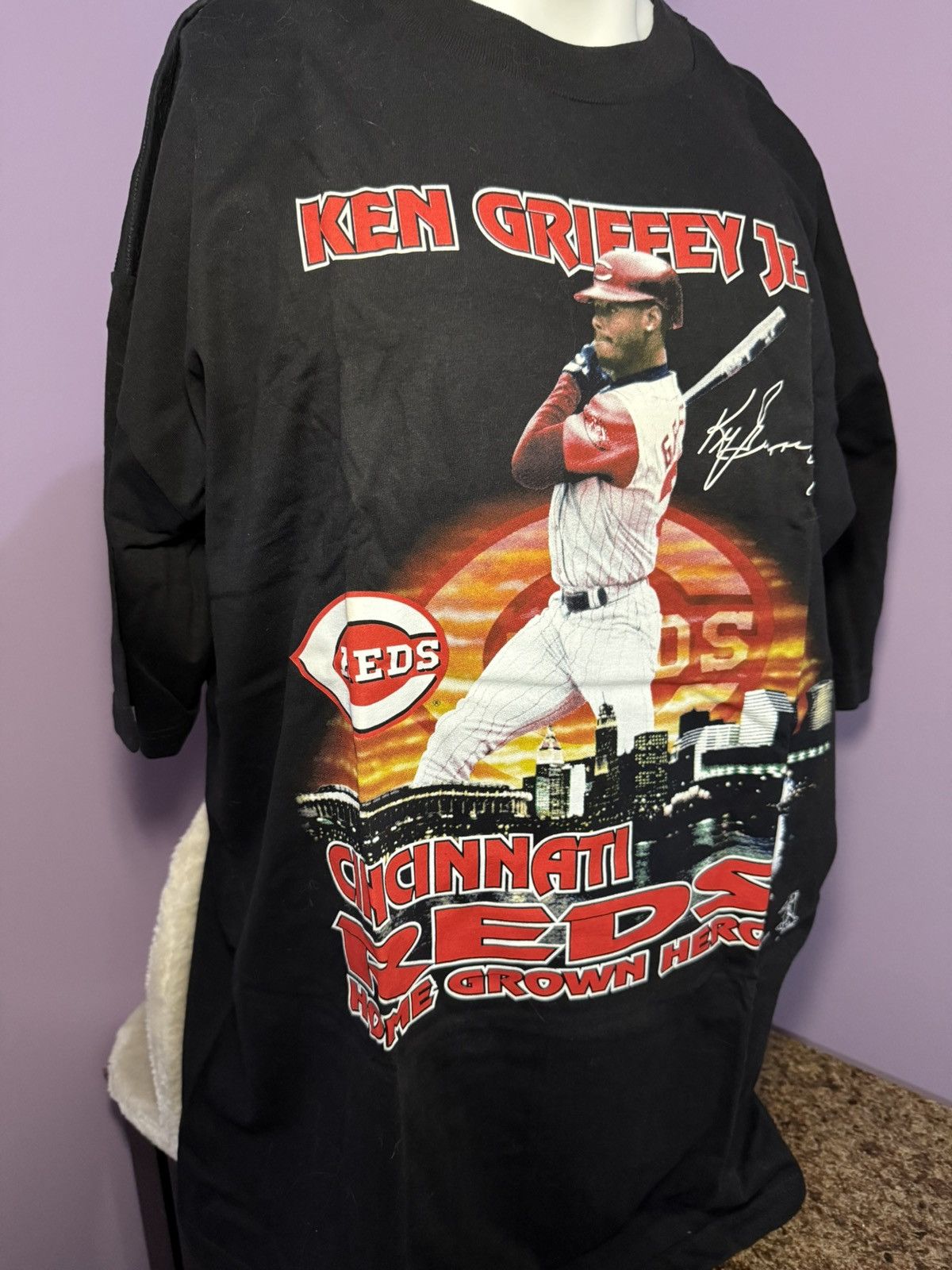 Other Vintage Ken Griffey Jr Cincinnati Reds T-Shirt Mens XXL Size US XXL / EU 58 / 5 - 4 Thumbnail