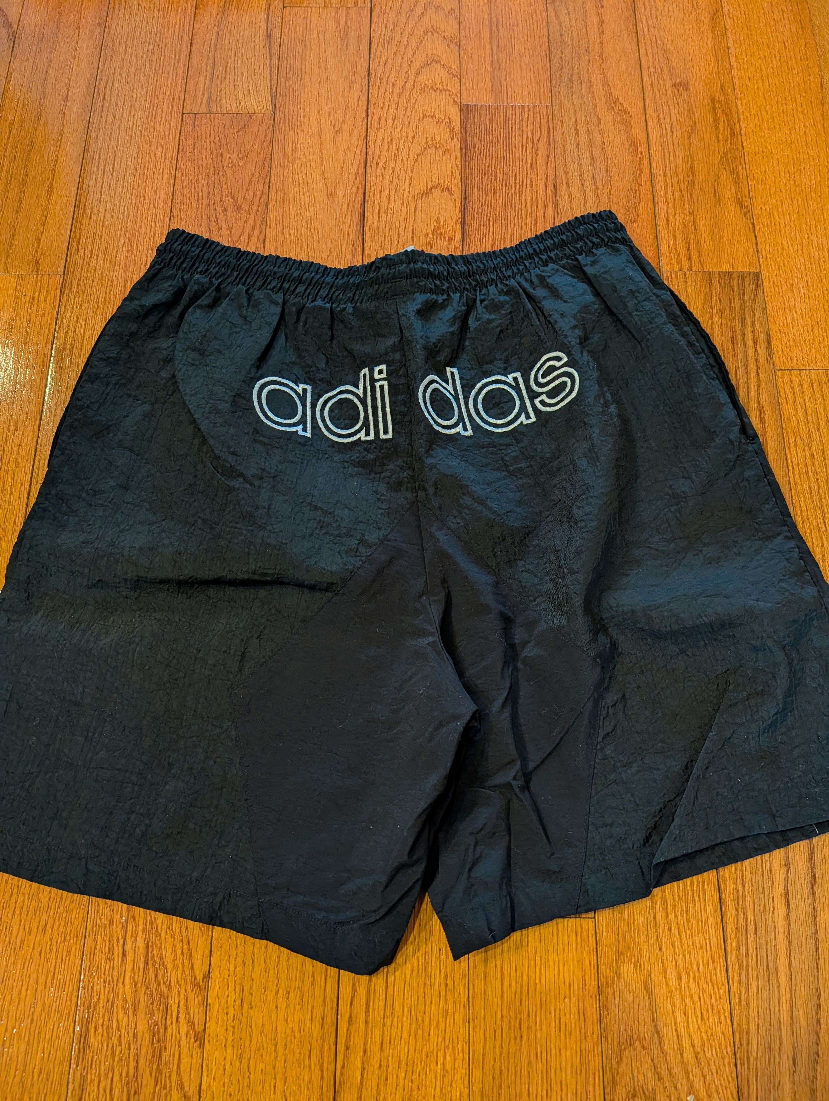 Adidas Vtg 90s Adidas Trefoil Big Logo Spellout Athletic Shorts Size US 34 / EU 50 - 5 Thumbnail