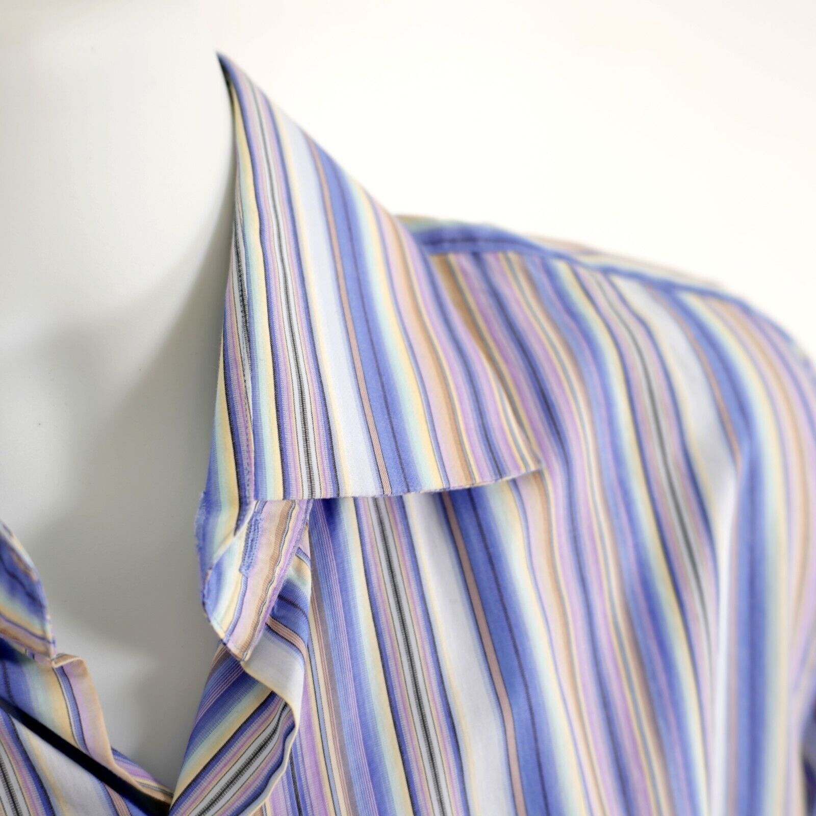 Banana Republic Banana Republic Striped 16-16.5 Large Blue Pink French Cuff Size US L / EU 52-54 / 3 - 3 Thumbnail