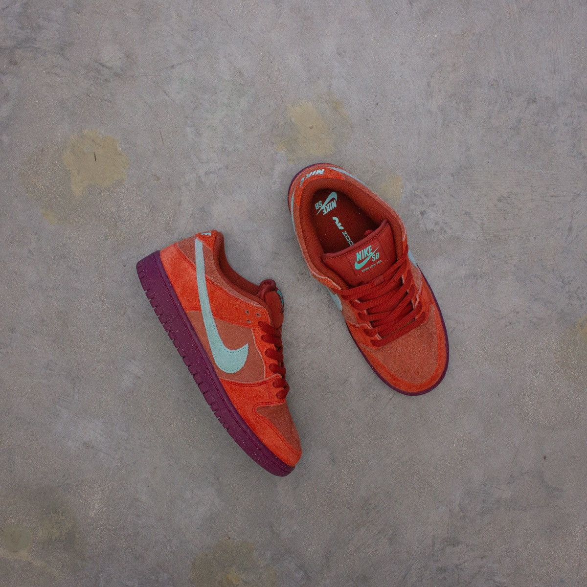 Nike Nike Dunk Low SB 'Mystic Red' - DV5429 601 Size Size US 7.5 / IT 37.5 - 3 Thumbnail