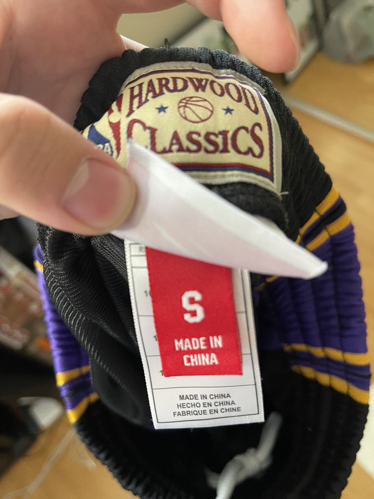 Mitchell & Ness Los Angeles Lakers Mitchell and Ness Shorts Size Small Size US 30 / EU 46 - 3 Thumbnail
