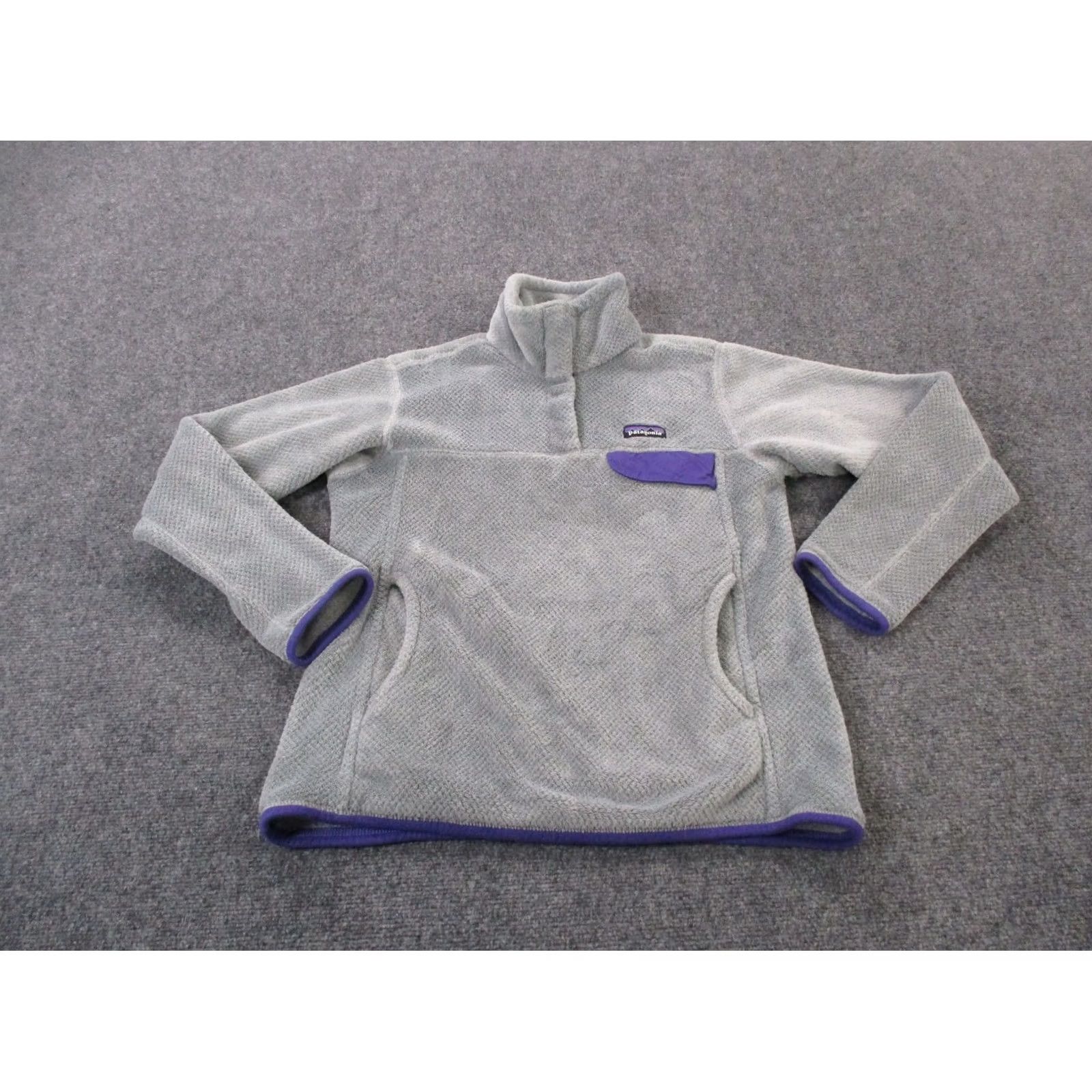 Patagonia Patagonia Sweater Womens M Gray Jacket Snap Fleece Fuzzy Outdoors Camping Size M / US 6-8 / IT 42-44 - 2 Thumbnail