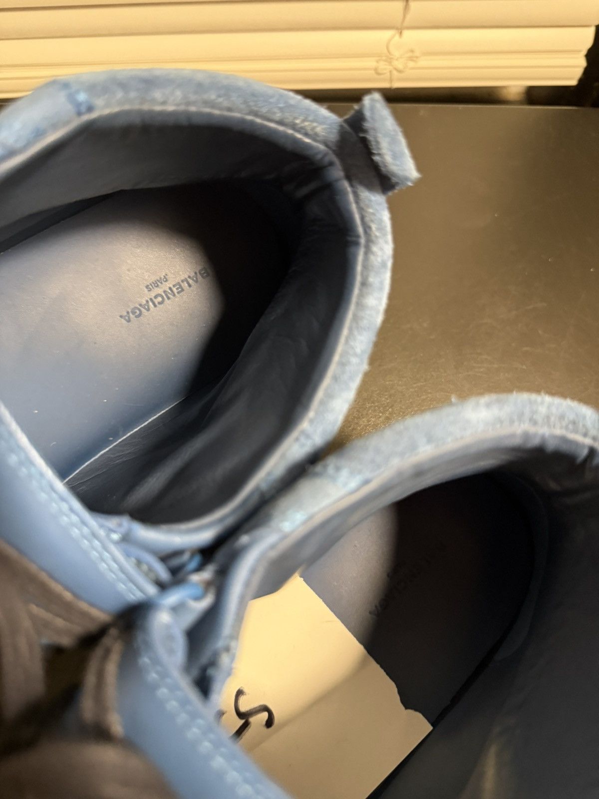 Balenciaga Balenciaga Arena Blue Half Leather Half Suede Sneakers 12 US Size US 12 / EU 45 - 16 Thumbnail