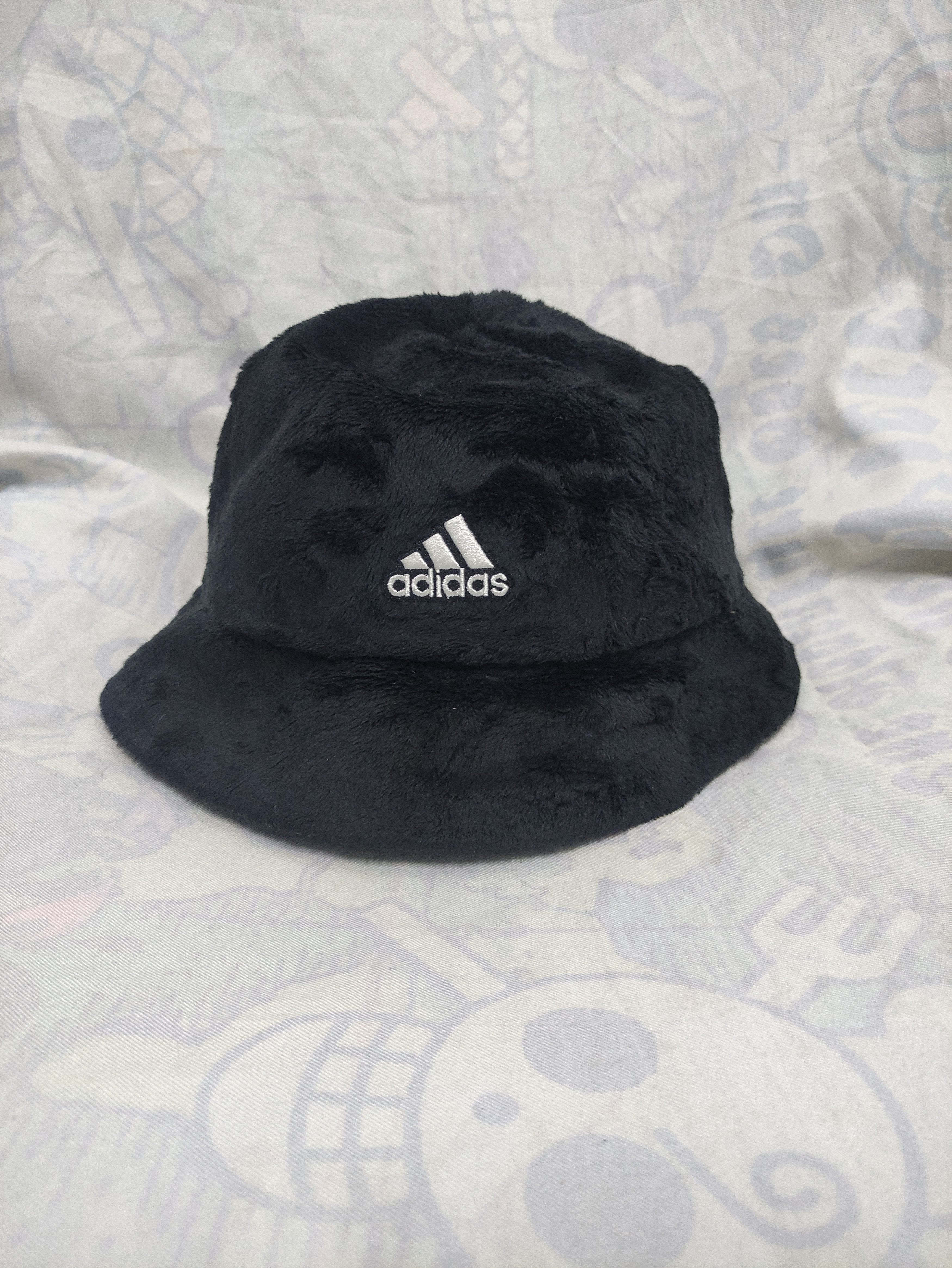 Adidas ADIDAS FUR BUCKET HAT Size ONE SIZE - 1 Thumbnail