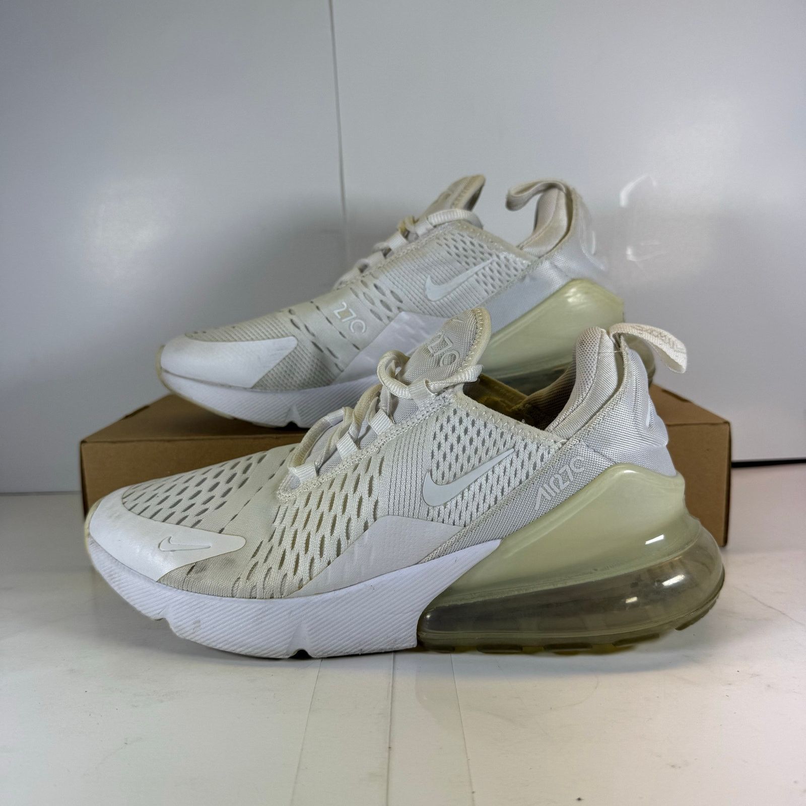 Nike Nike Air Max 270 (GS) 943345-103 White/White Size 5 Youth Size US 5 / IT 35 - 1 Thumbnail