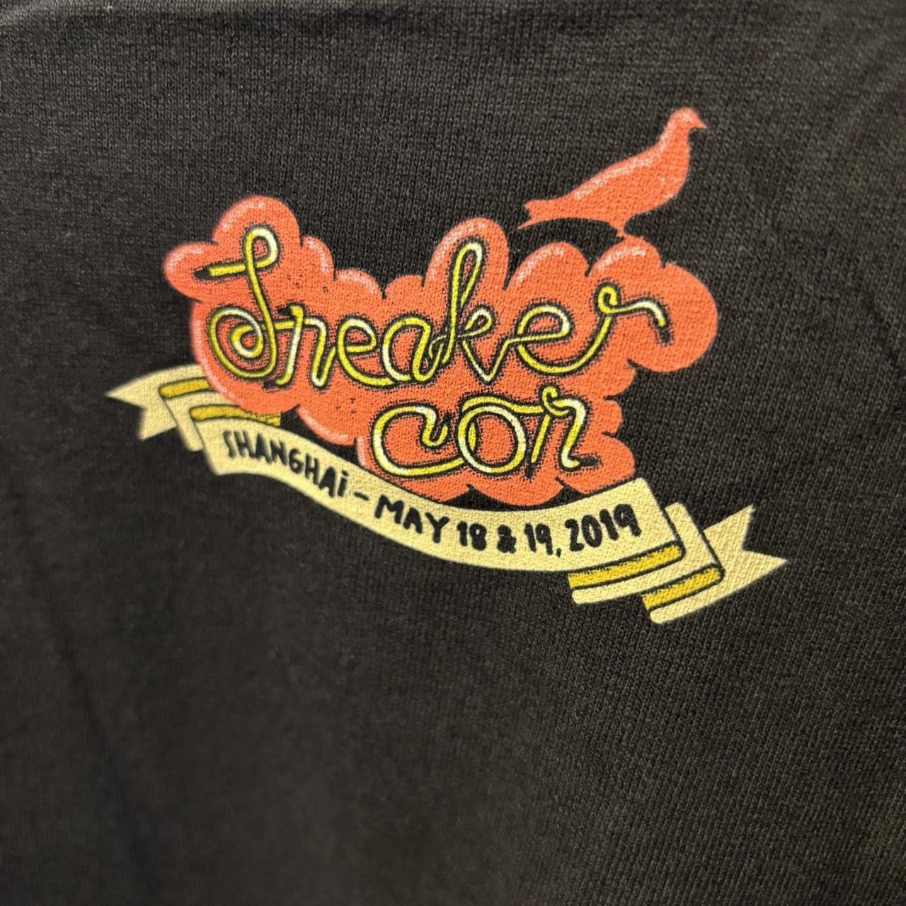 Other China Exclusive Sneaker Con tee Size US XXL / EU 58 / 5 - 4 Thumbnail