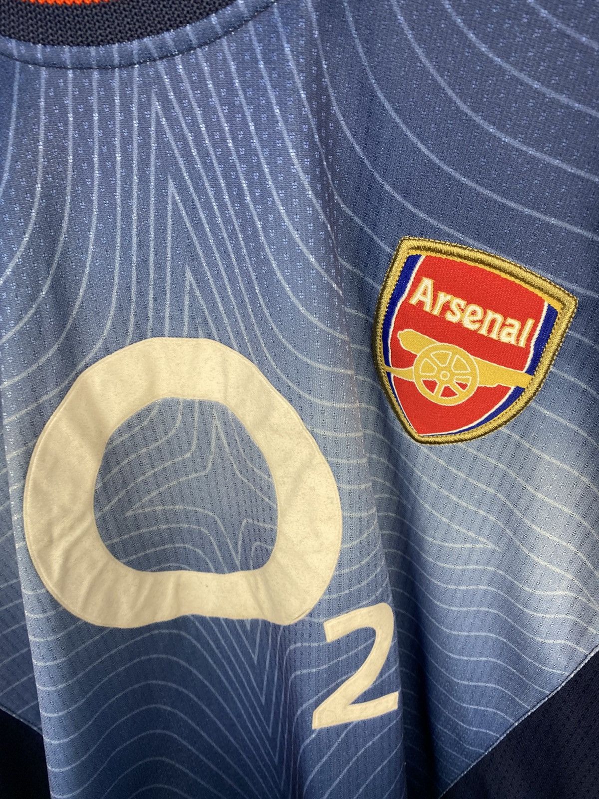 Nike Vintage Arsenal O2 rare soccer jersey 2002 Size US XL / EU 56 / 4 - 6 Thumbnail