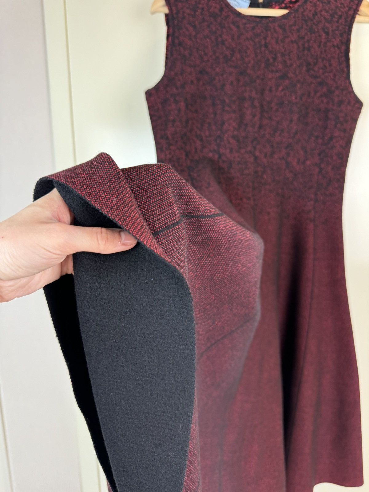 Prada Prada wool burgundy red dress midi gown evening winter M Size M / US 6-8 / IT 42-44 - 7 Thumbnail