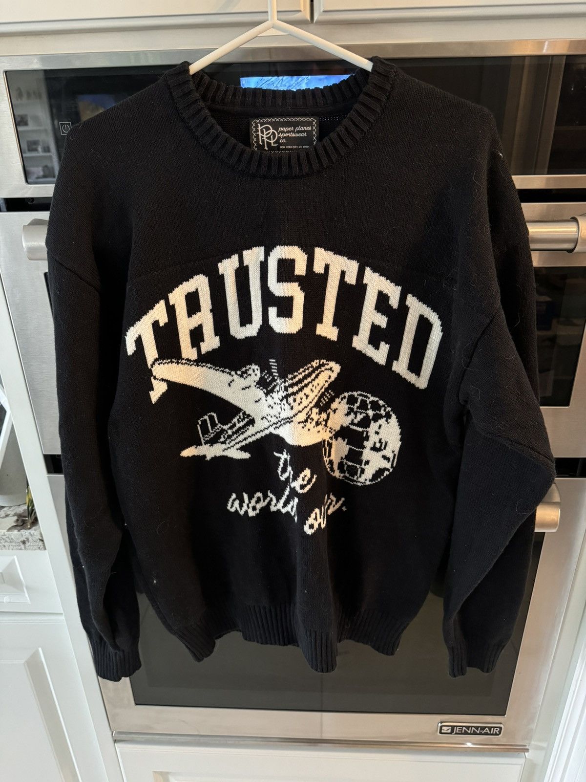 Paper Planes Paper Planes x Sweater x Street wear x Sportswear x Medium Size US M / EU 48-50 / 2 - 1 Thumbnail