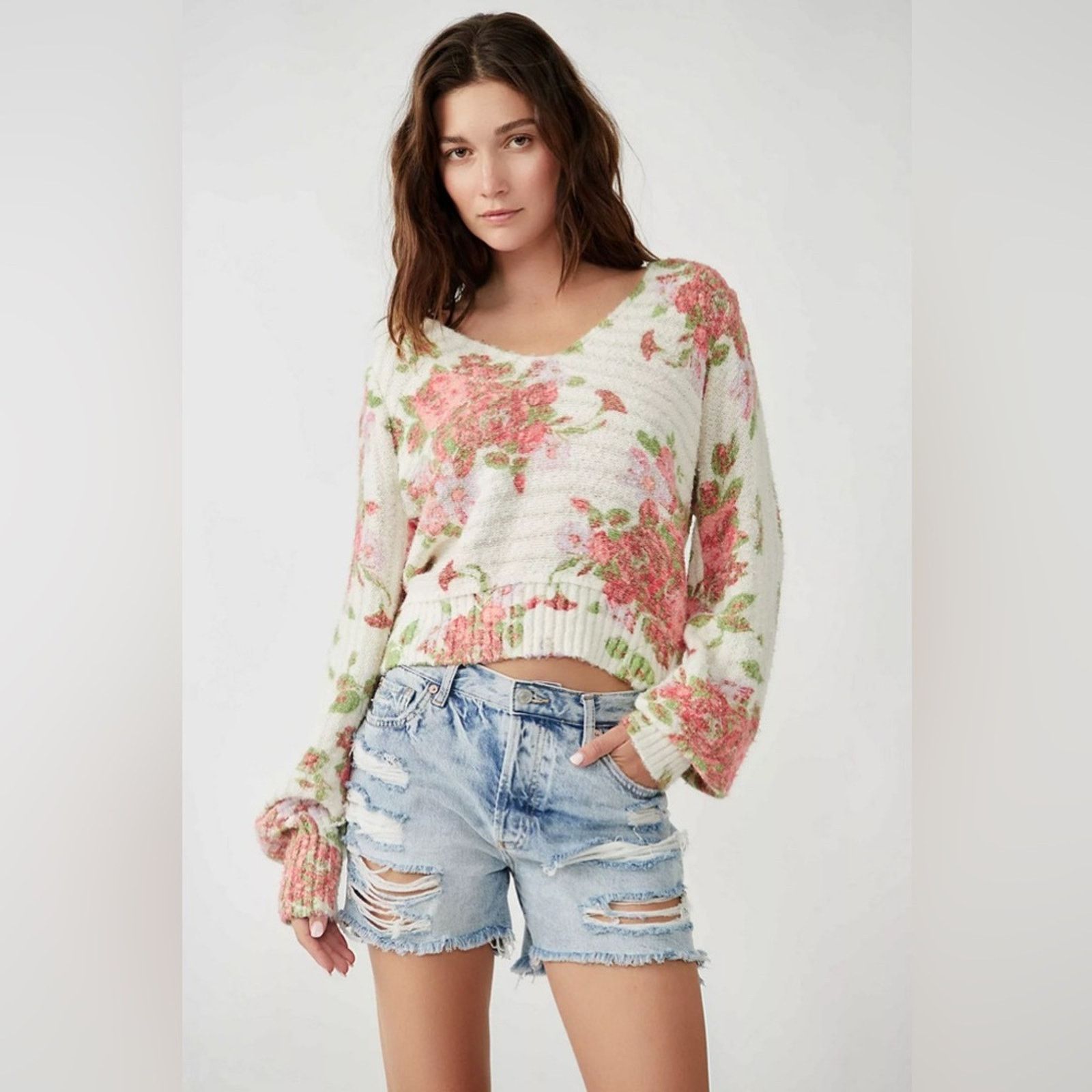 Free People 🎉LAST PIECE🎉FREE PEOPLE Bed Of Roses Sweater Size S / US 4 / IT 40 - 3 Thumbnail