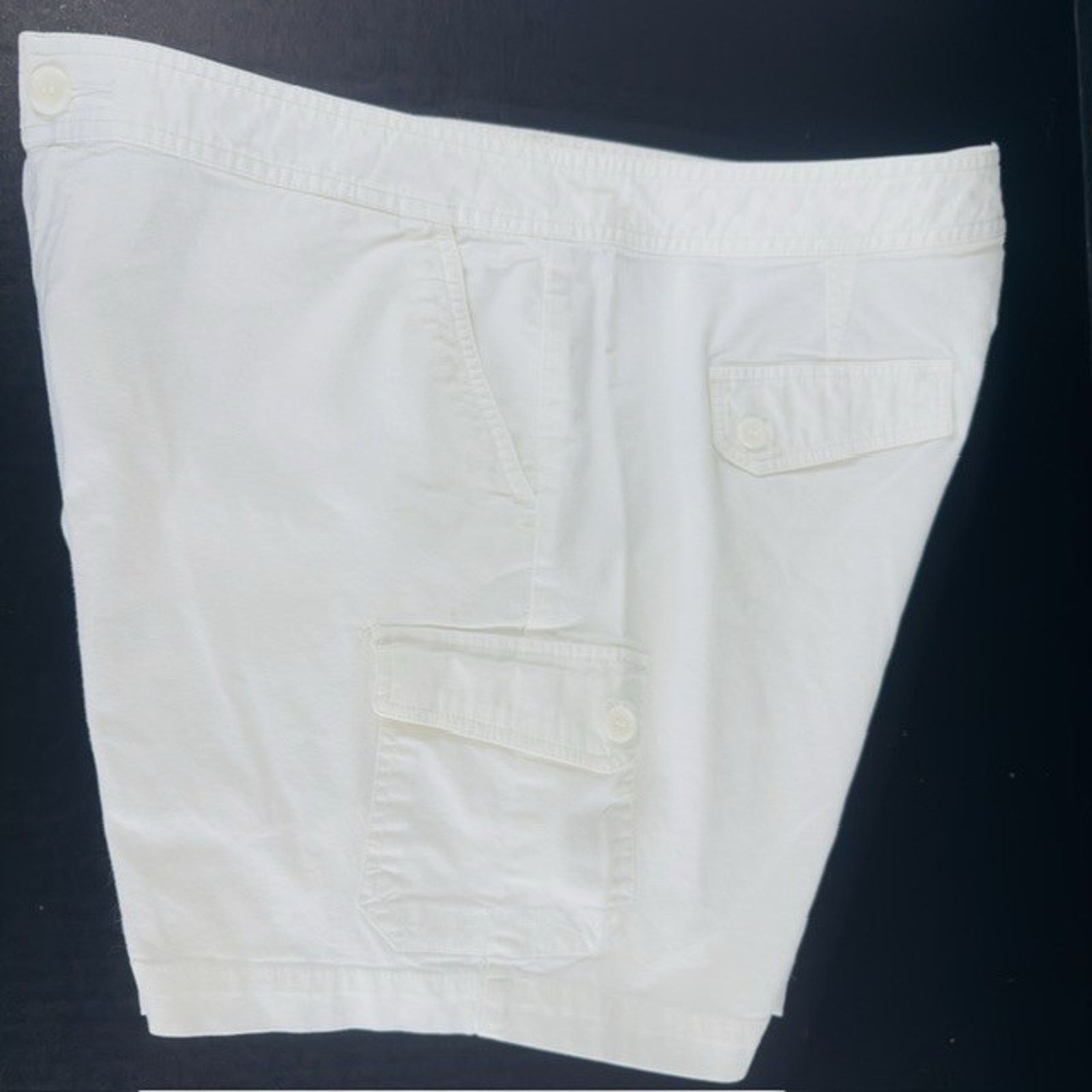 Dockers Dockers Womens White Cotton/Spandex Shorts 16 Cargo Mom VTG Size 38" / US 16 / IT 52 - 4 Thumbnail