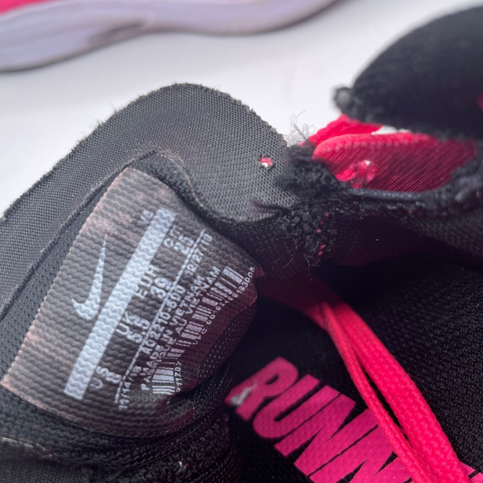 Nike Nike Pegasus 36 Running Shoes Athletic Hyper Pink Womens 8 Size US 8 / IT 38 - 8 Thumbnail