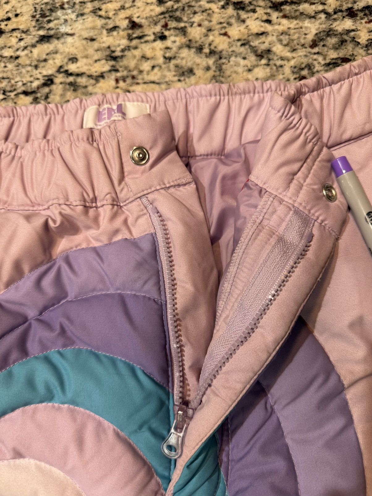 ERL ERL Heart Unisex Snowpants. Size US 31 - 3 Thumbnail
