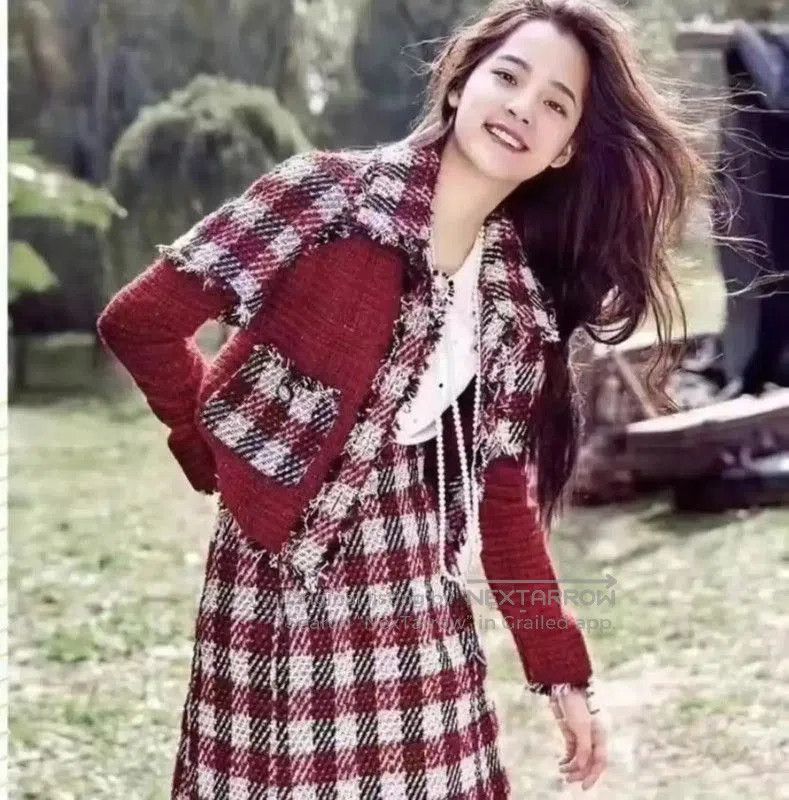 Chanel Chanel Red Tweed Women's Jacket . Size XS / US 0-2 / IT 36-38 - 9 Thumbnail