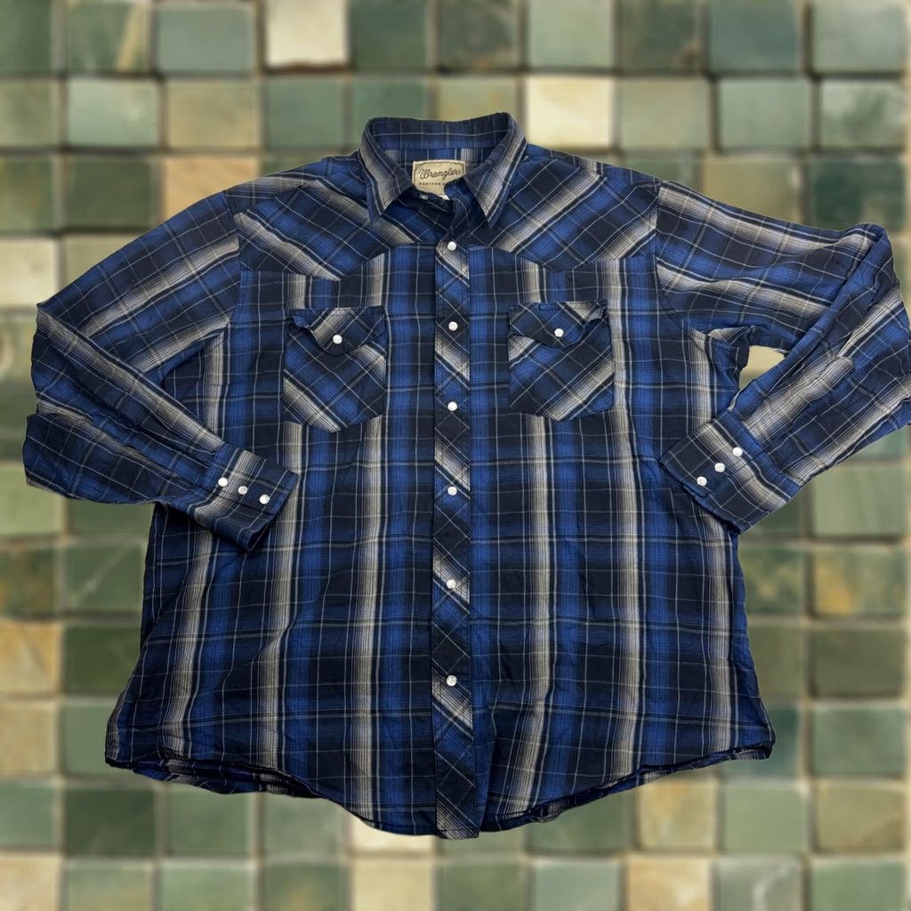 Wrangler Wrangler Shirt Mens XL Blue Black Plaid Pearl Snap Western Long Sleeve Regular Fit Button-Up Shirt Size US XL / EU 56 / 4 - 1 Thumbnail