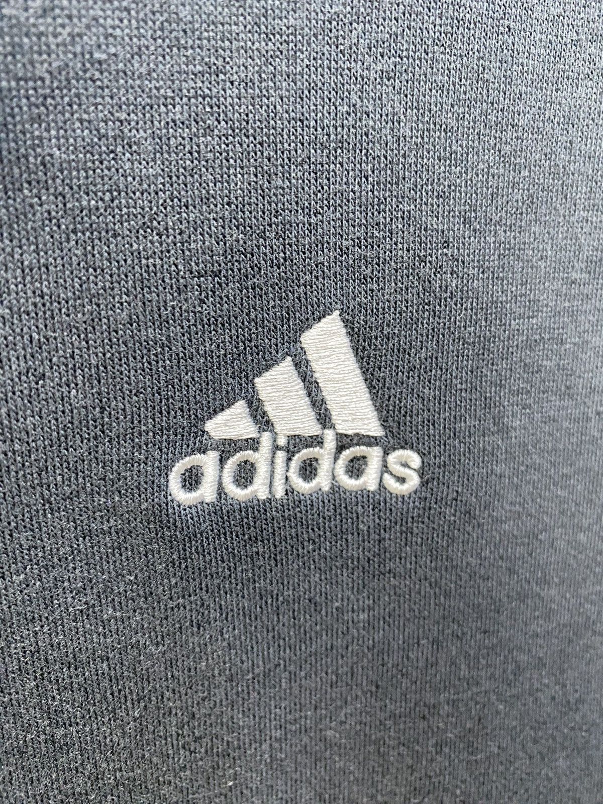 Adidas Vintage Adidas 3 Stripes Hoodie Sweater Fullzip Size S Size US S / EU 44-46 / 1 - 7 Thumbnail