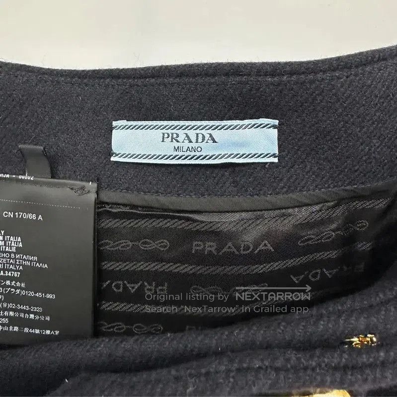 Prada Prada Black Wool Women's Midi Skirt. Size 28" / US 6 / IT 42 - 4 Thumbnail
