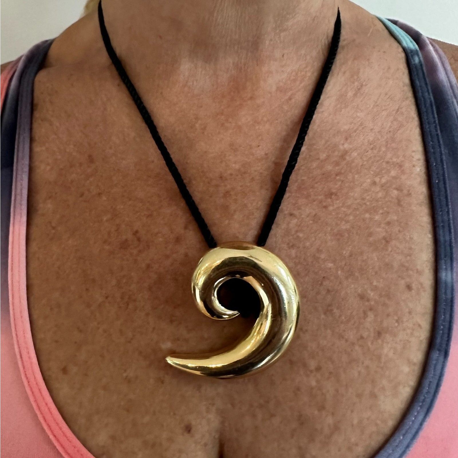 Tiffany & Co. Tiffany & Co 18k Gold Cummings Spiral Nautilus Necklace Size ONE SIZE - 16 Thumbnail