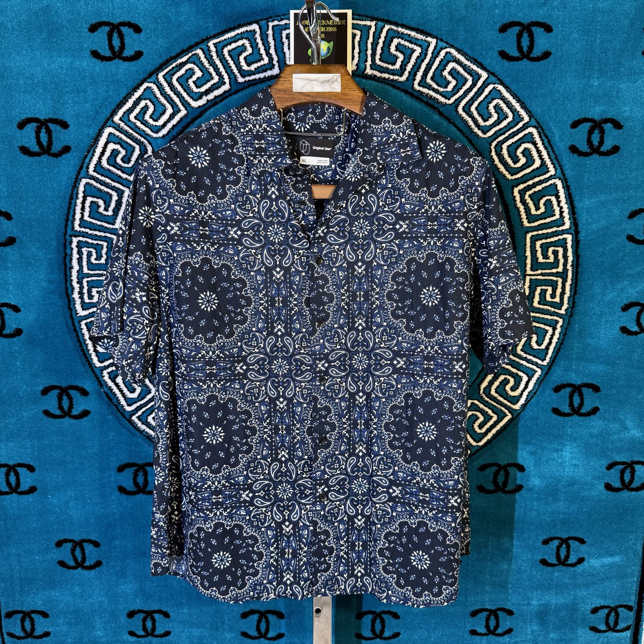 Other PAISLEY ALL OVER BANDANA LOGOS MOTIF S/S BUTTON UP Size US XL / EU 56 / 4 - 1 Preview