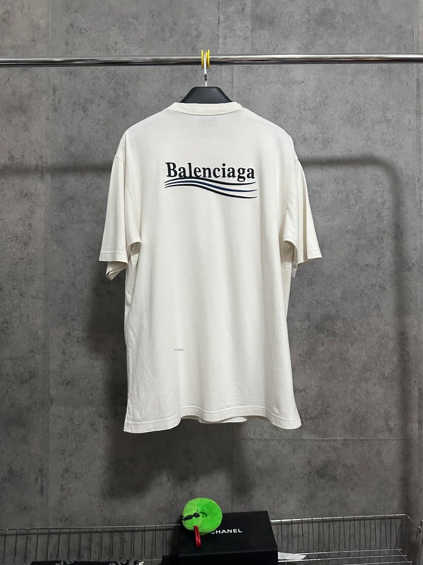 Balenciaga Balenciaga Coke Wave Logo T-Shirt Size US S / EU 44-46 / 1 - 4 Thumbnail