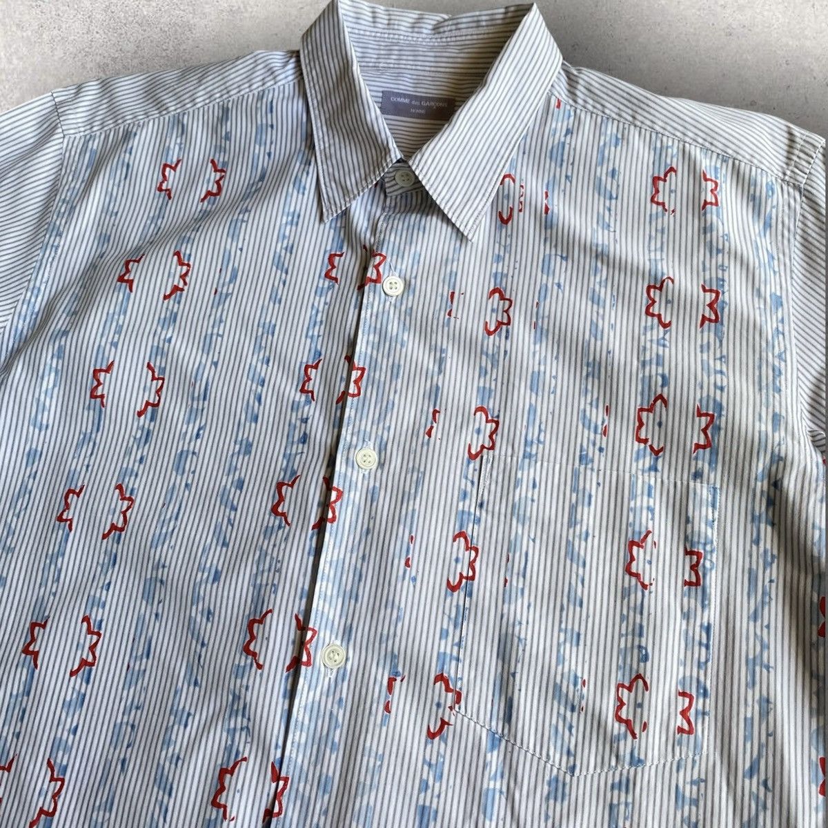 Comme des Garcons Homme Vintage SS01 Oversize Print On Stripe Shirt Size US L / EU 52-54 / 3 - 1 Thumbnail