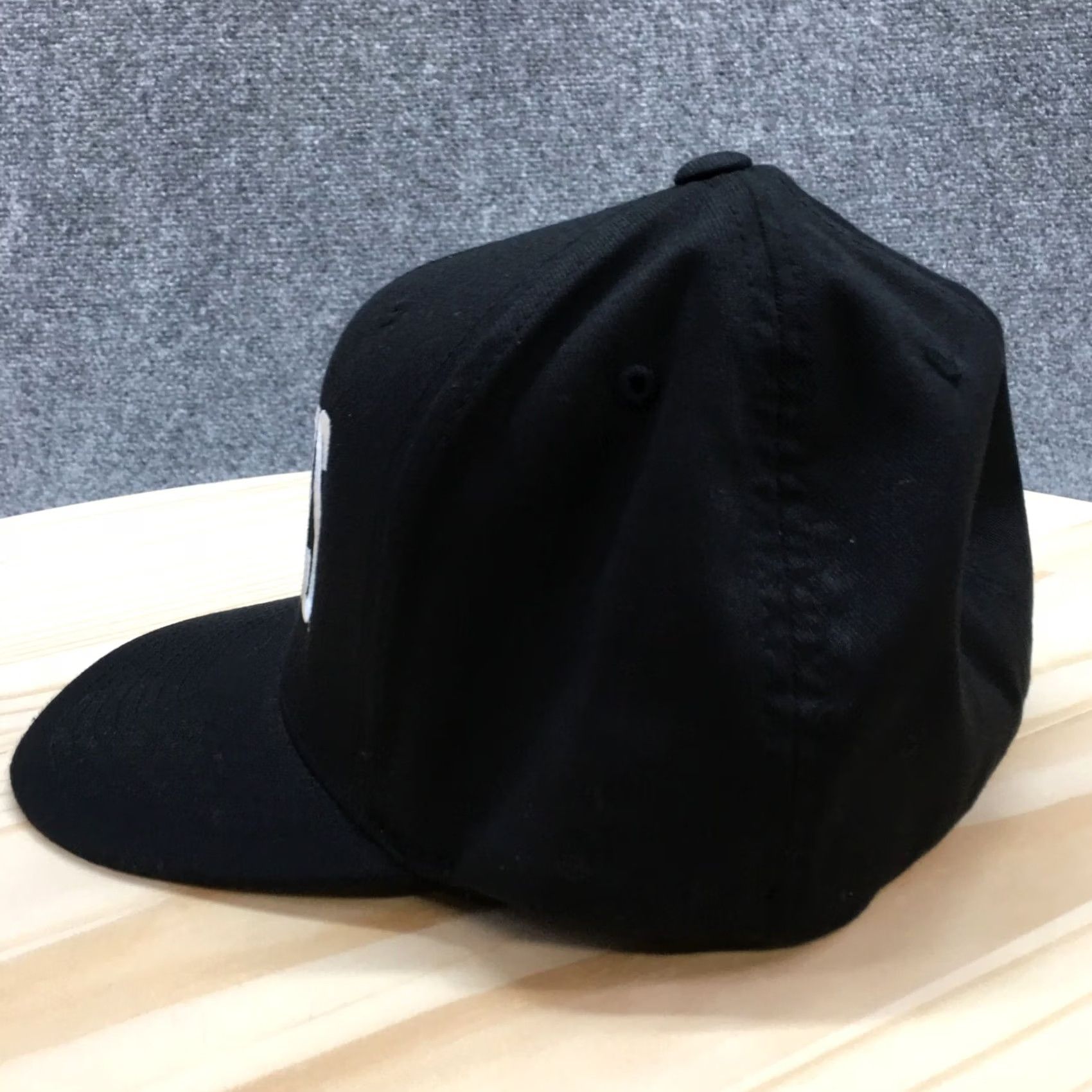 Vintage Mens Wheaties Baseball Cap Black Fitted Curved Brim Embroidered Logo Yupoong S-M Size ONE SIZE - 4 Thumbnail
