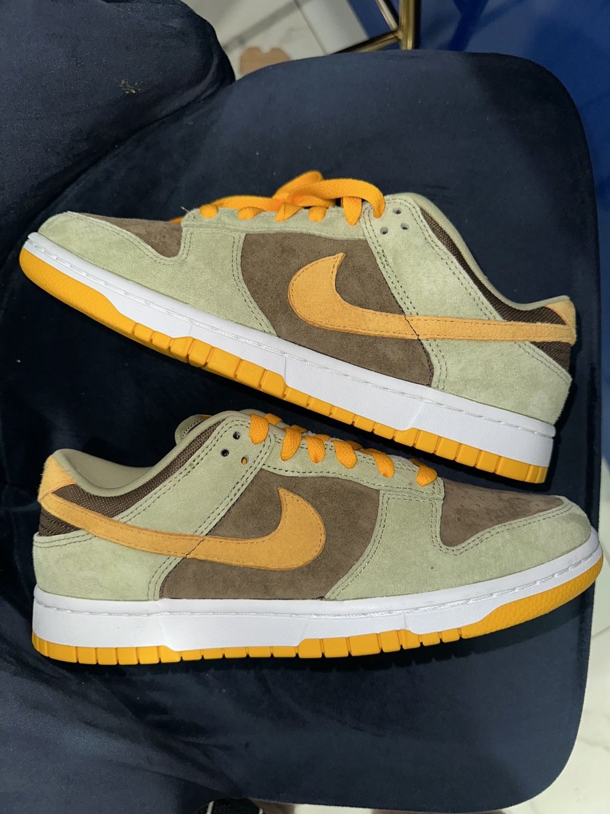 Nike Nike Dunk Low Dusty Olive Size US 8 / EU 41 - 4 Thumbnail