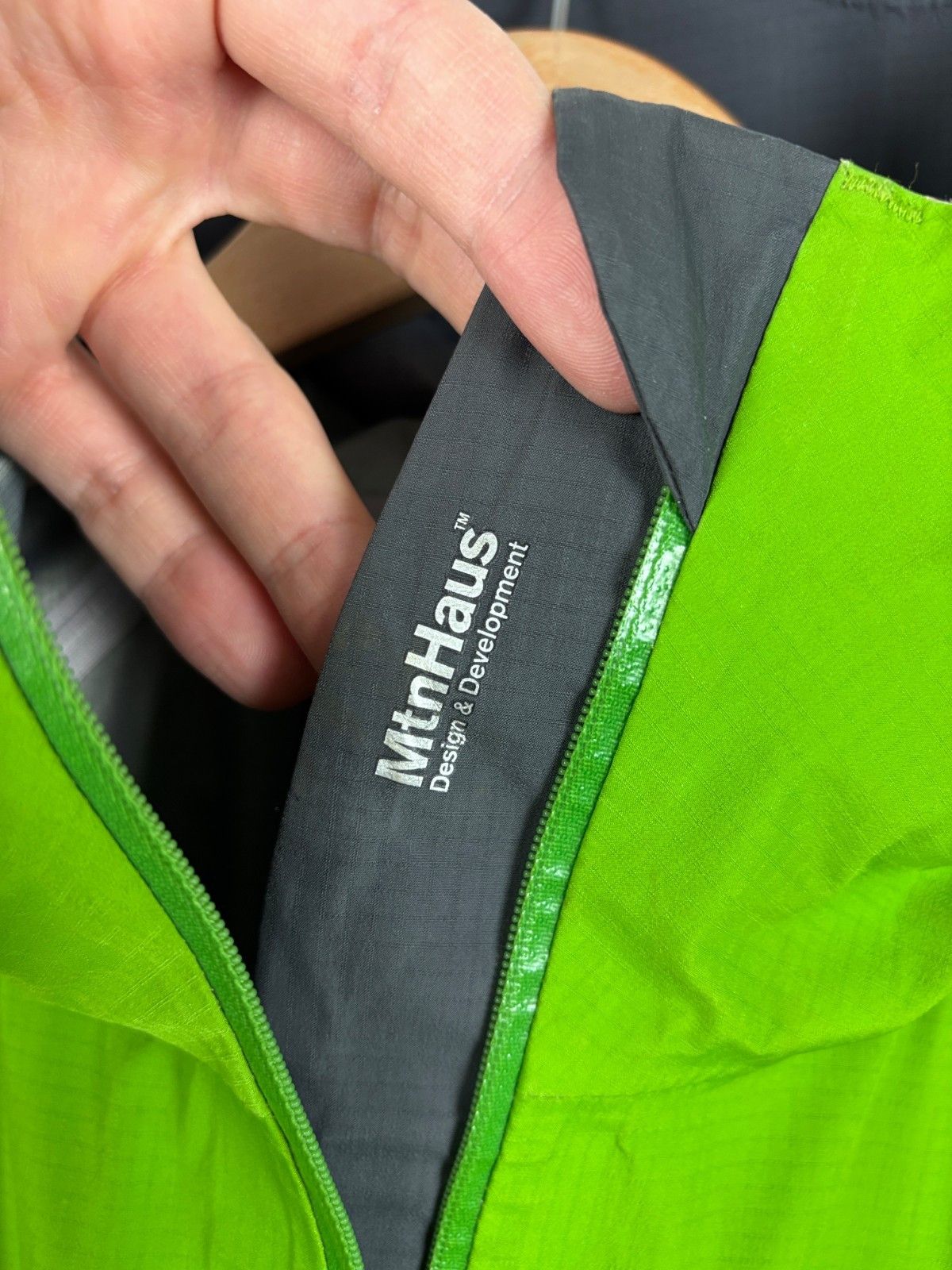 Berghaus Berghaus Vapour Storm Gore-Tex Waterproof Jacket Green S Size US S / EU 44-46 / 1 - 3 Thumbnail